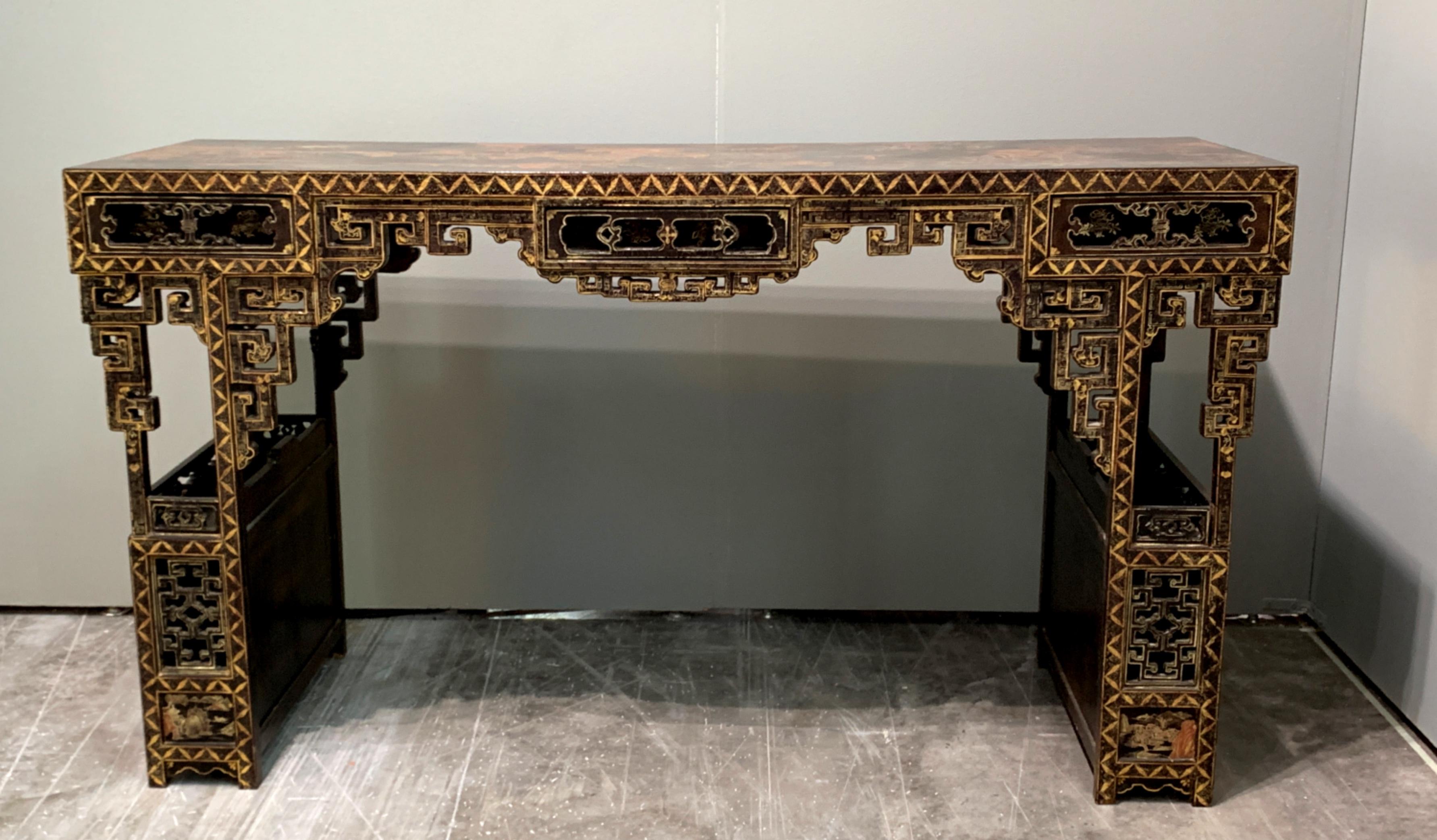 Chinese Black Lacquer and Gilt Painted Console, Qing Dynasty, 19th Century For Sale 1