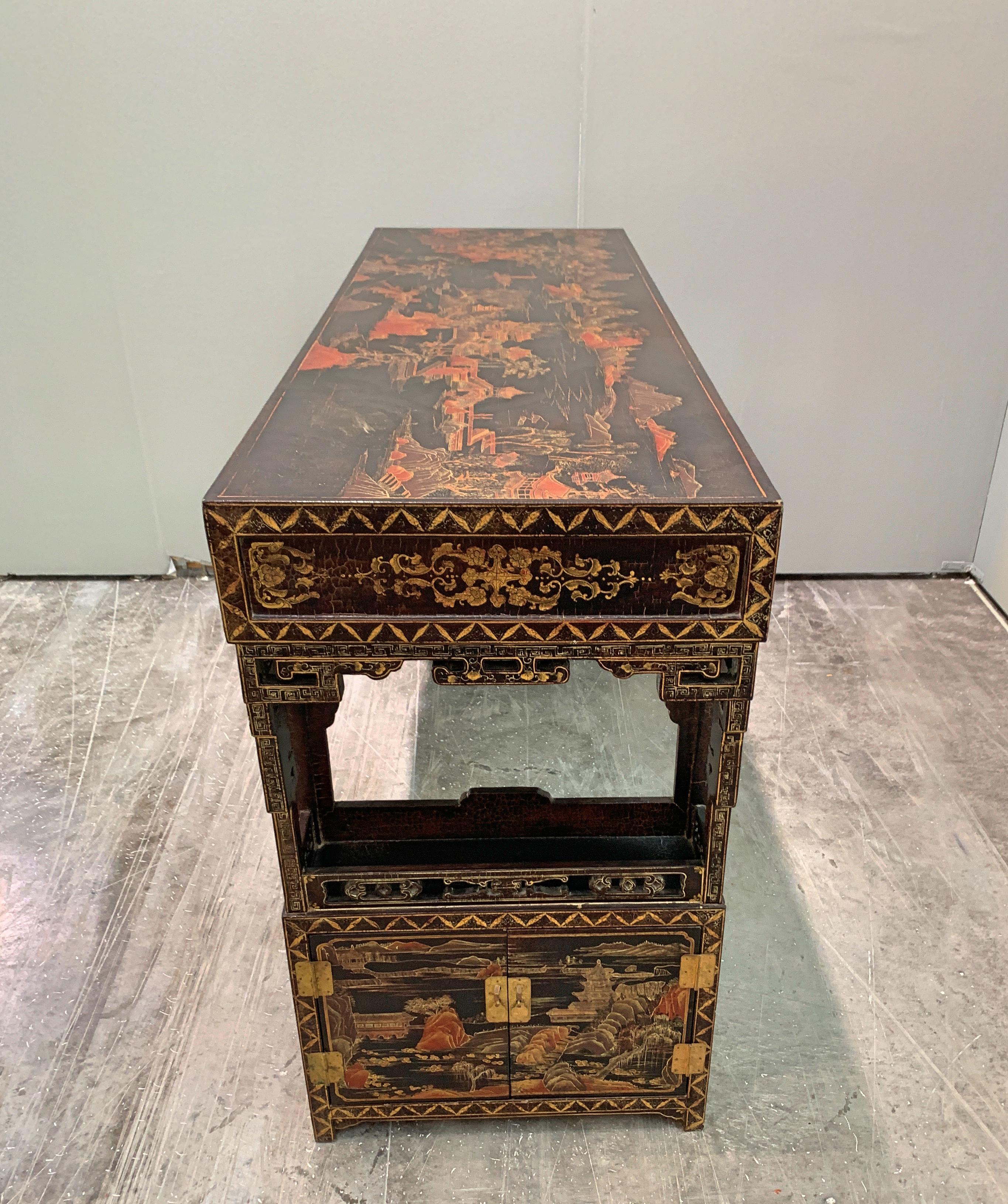 Chinese Black Lacquer and Gilt Painted Console, Qing Dynasty, 19th Century For Sale 5