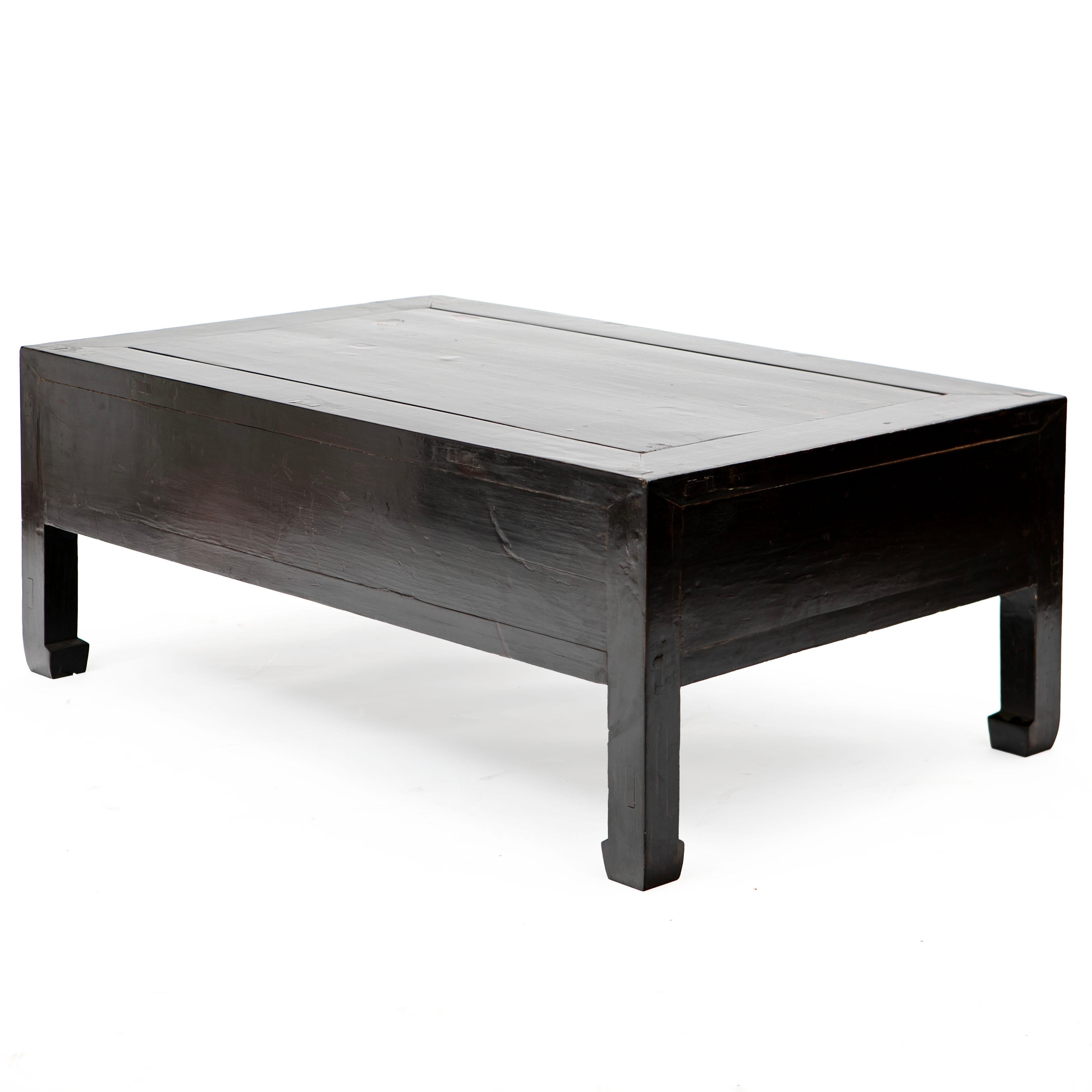 Chinese Black Lacquer Art Deco Coffee Table In Good Condition For Sale In Kastrup, DK