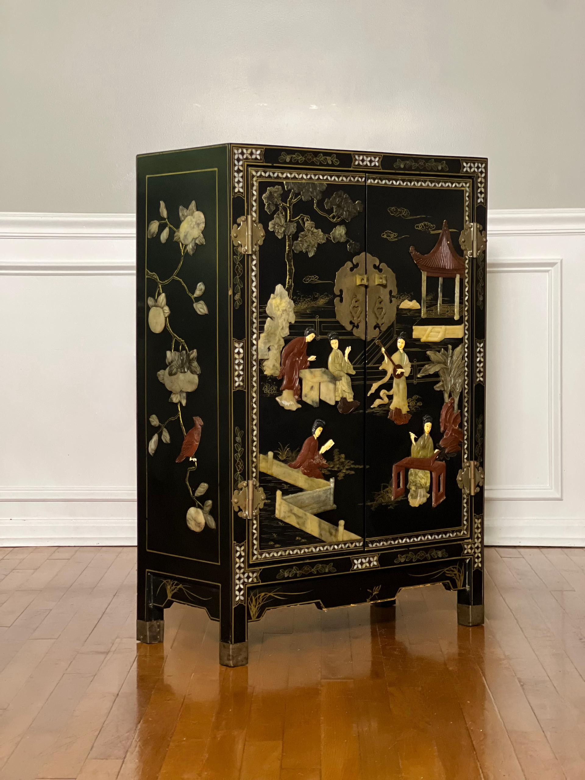 Chinese Black Lacquer Cabinet with Hardstone Mounts and Mother-of-Pearl Inlay In Good Condition For Sale In Doylestown, PA