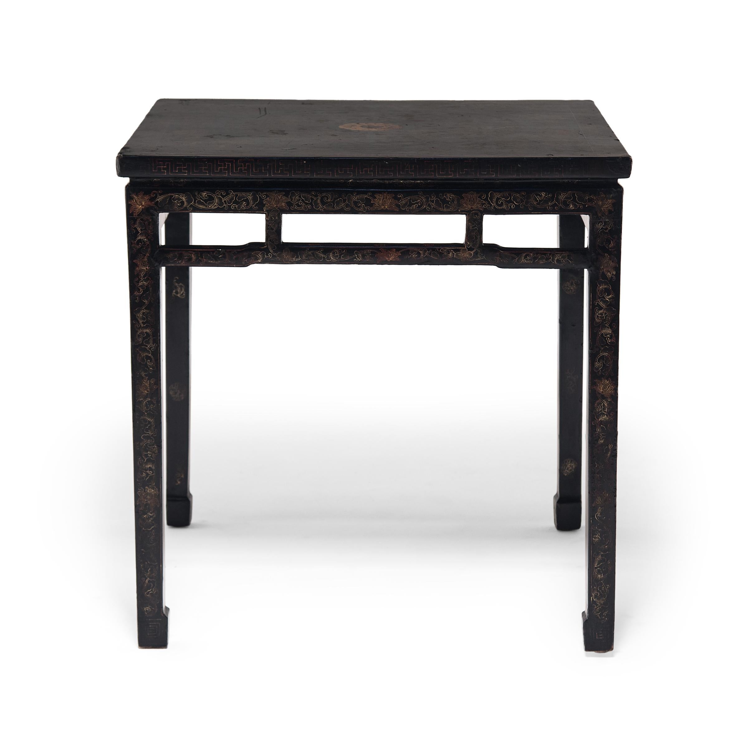 19th Century Chinese Black Lacquer Chrysanthemum Table, circa 1900 For Sale