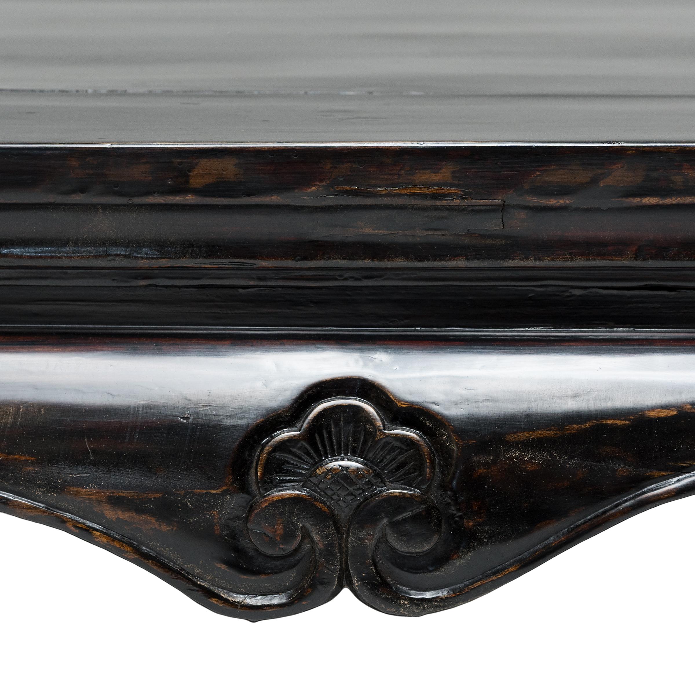 Chinese Black Lacquer Square Kang Table, c. 1850 In Good Condition In Chicago, IL