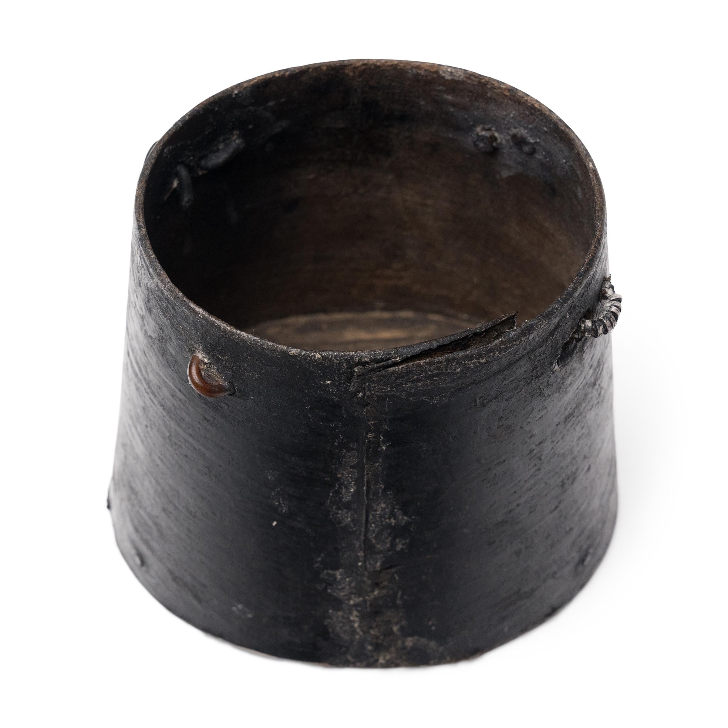 Cinese Secchio da latte cinese in lacca nera in vendita