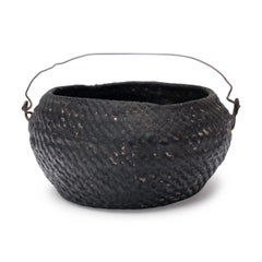 Cesta china tejida en laca negra, c. 1900