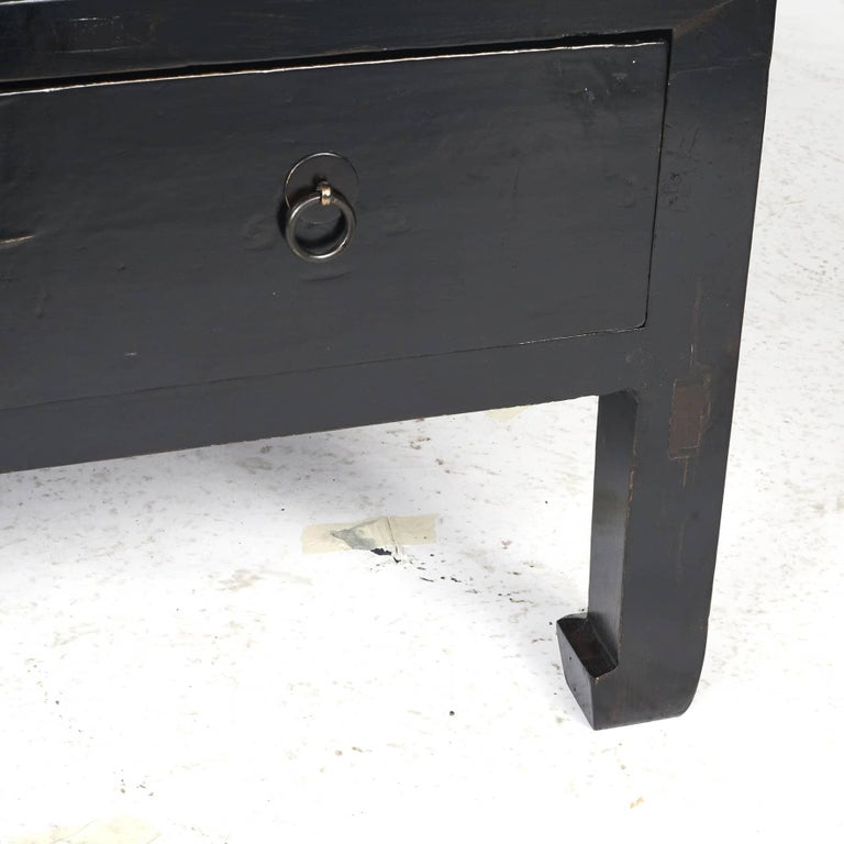 Chinese Black Lacquered Art Deco Coffee Table For Sale 2