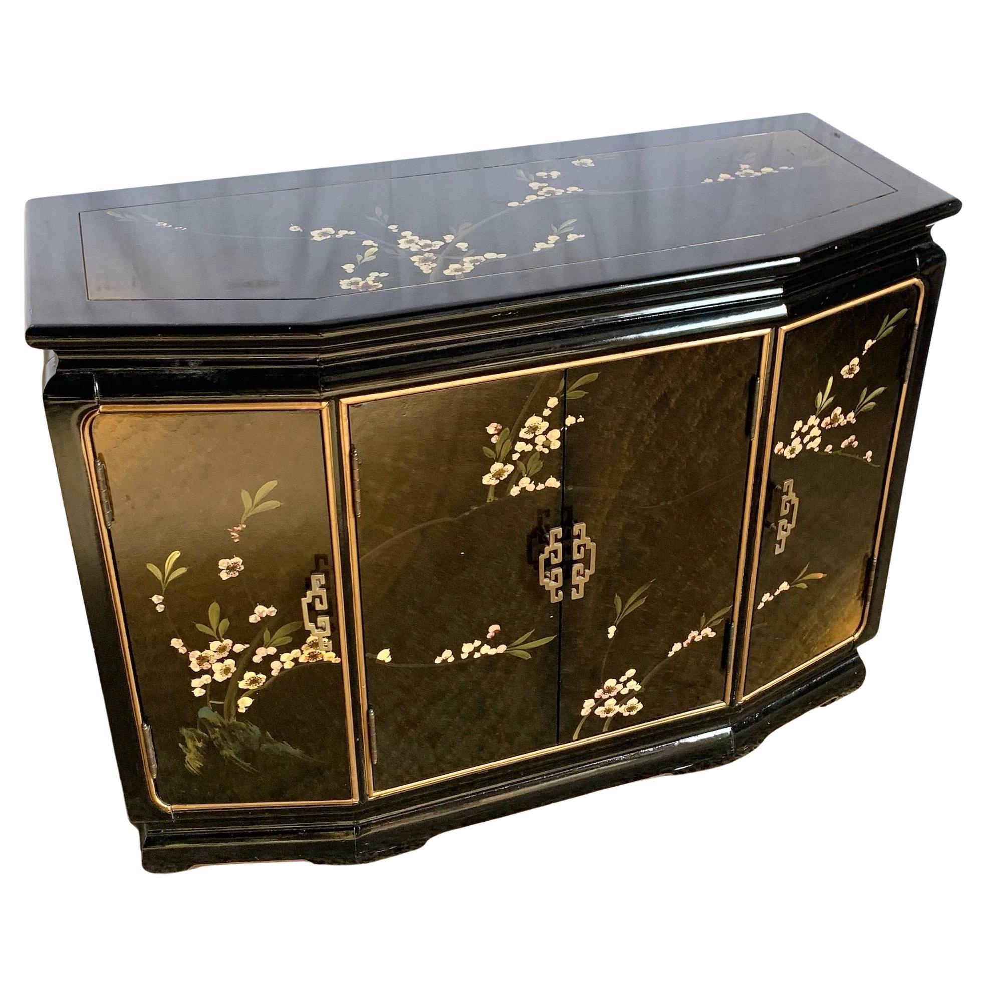 Chinese Black Lacquered Hand Painted Credenza/Sideboard