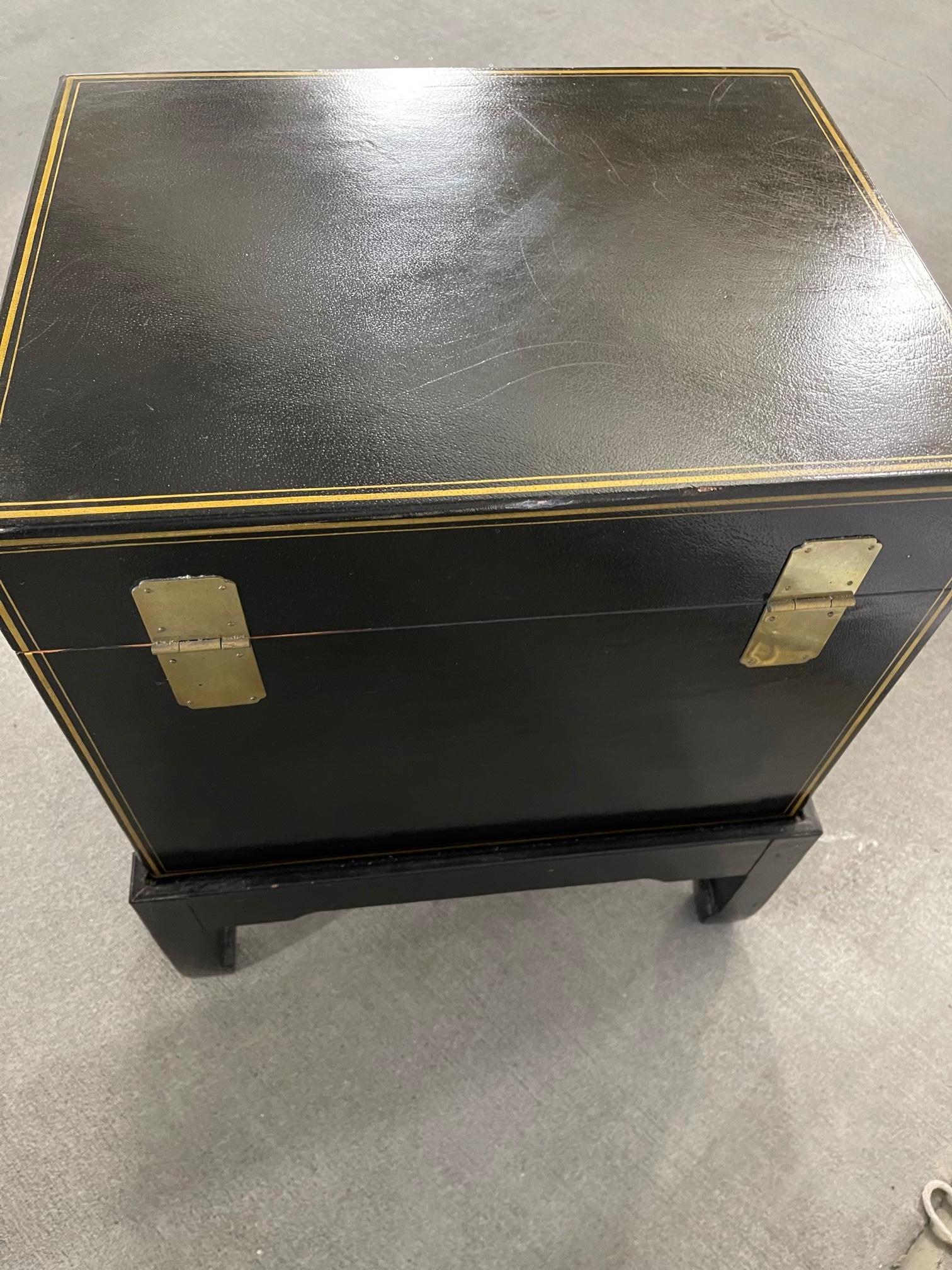 Chinese Black Leather Trunk on Stand with Brass Lock and Handles, 20th Century 1