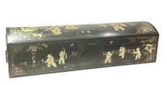 Chinese Black Papier-Mâché Lacquer Box