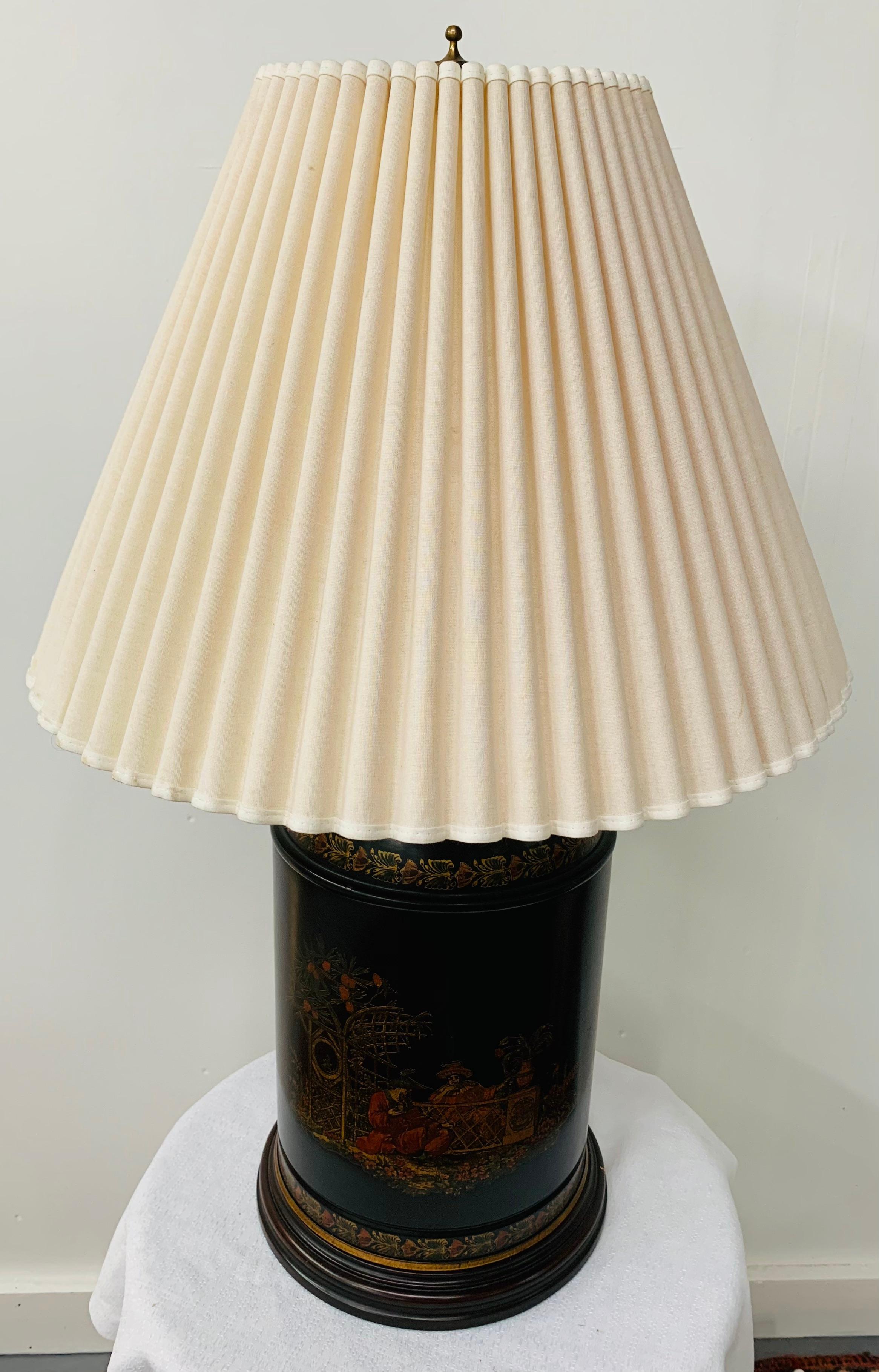 Chinese Black Tea-Caddy Table Lamp For Sale 12