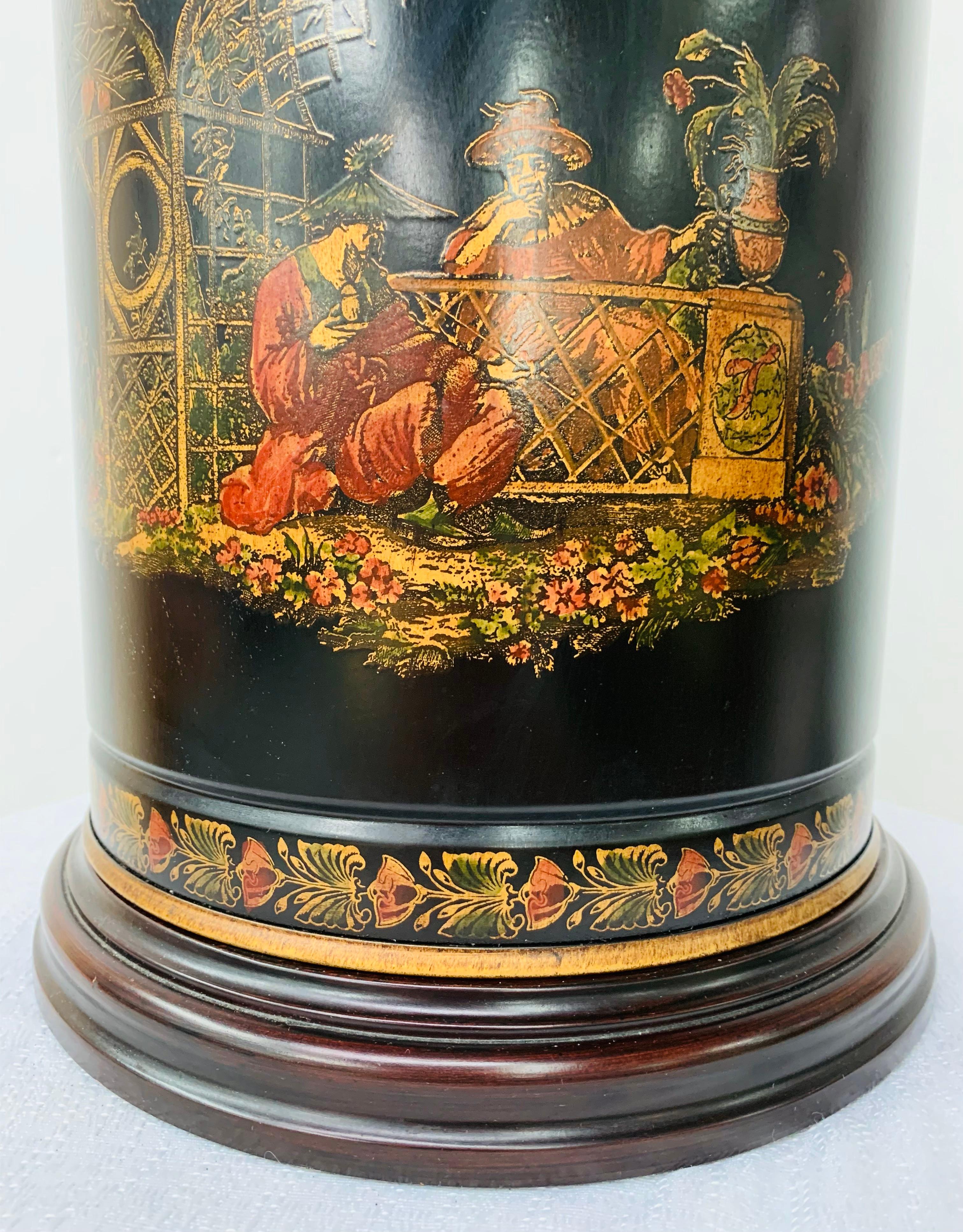 Chinese Black Tea-Caddy Table Lamp In Good Condition For Sale In Plainview, NY