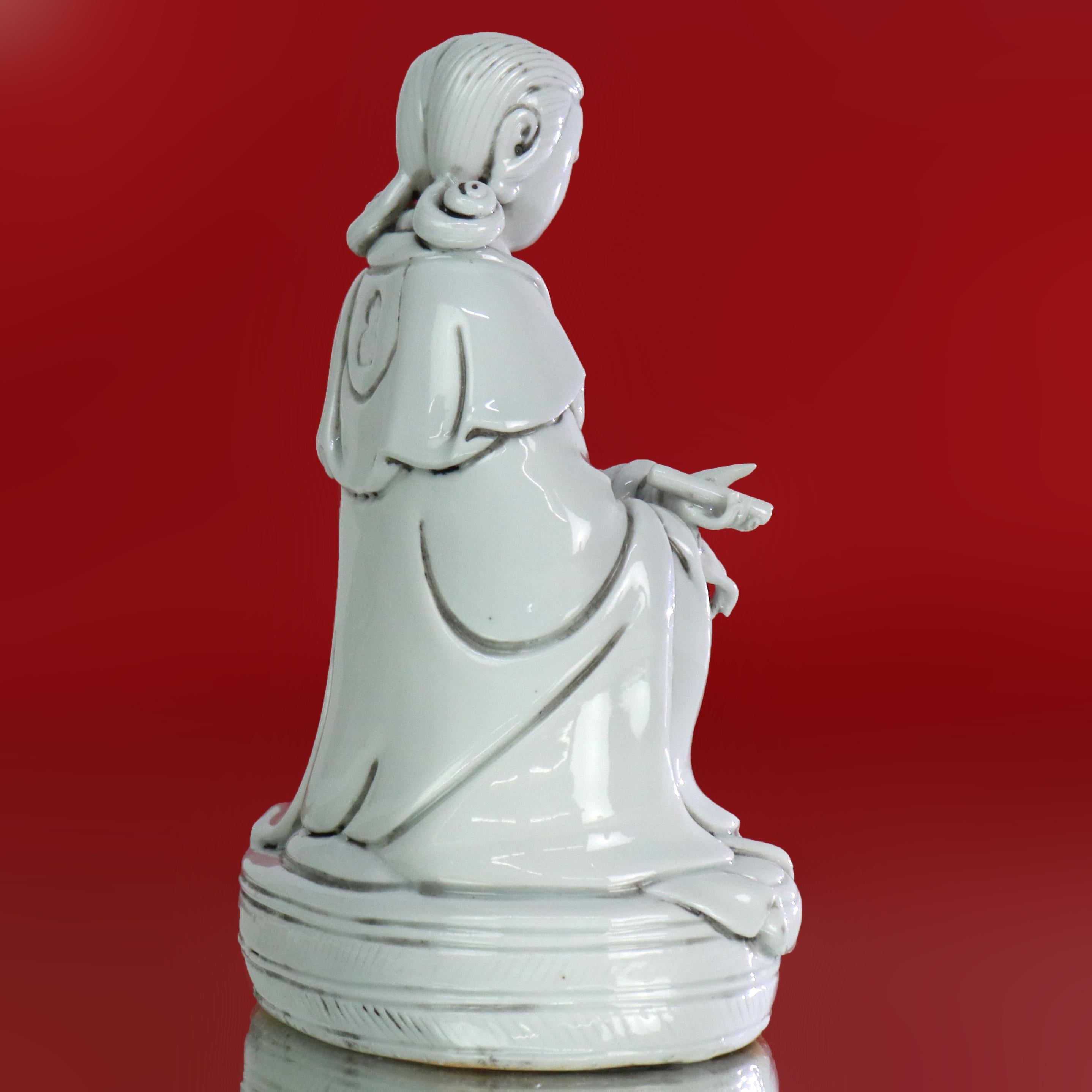 Chinese Blanc De Chine Figurine Of Guanyin, Goddess Of Mercy & Compassion 20thC (20. Jahrhundert) im Angebot
