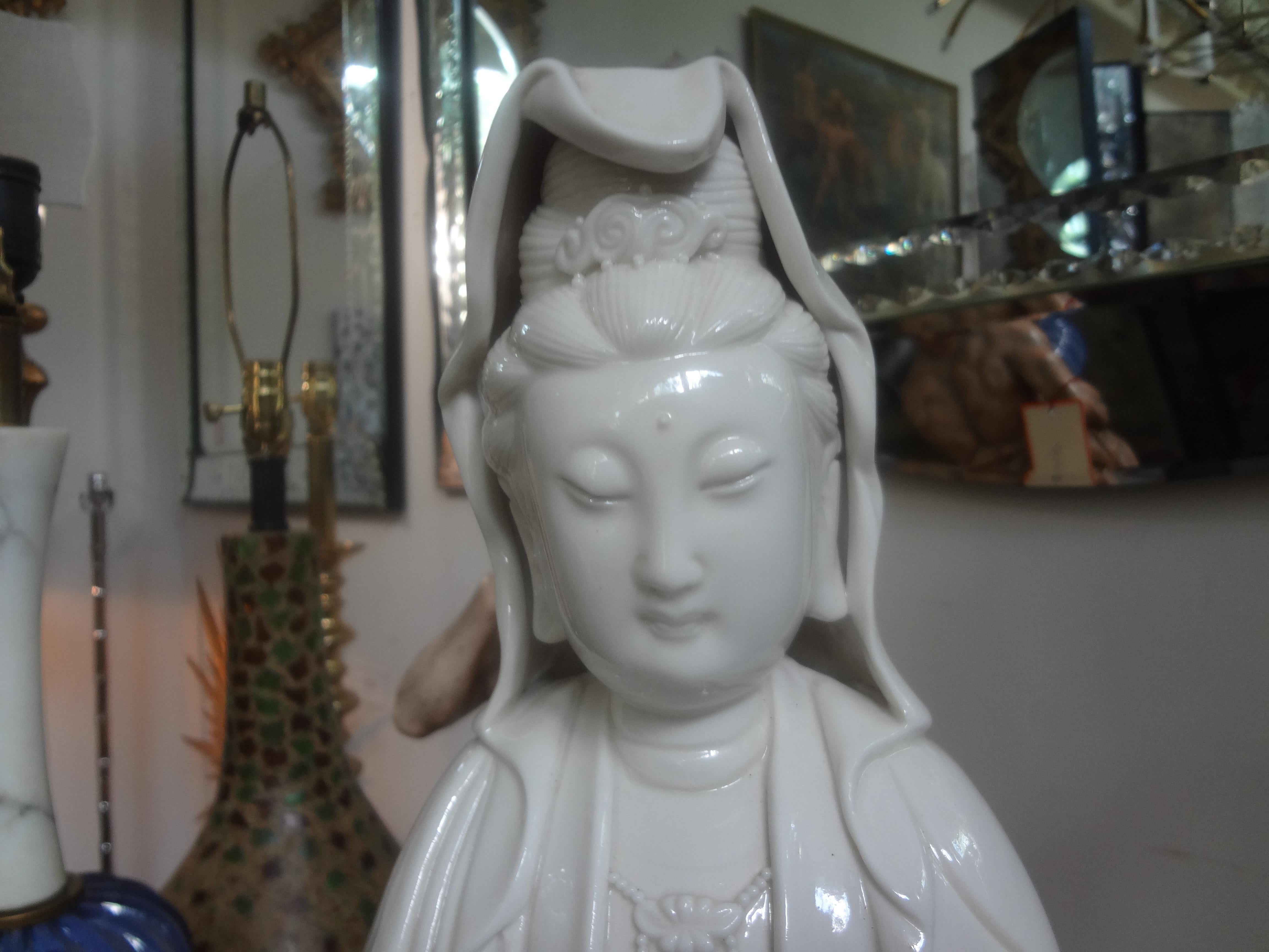Hollywood Regency  Chinese Blanc De Chine Guan Yin with Dragon For Sale