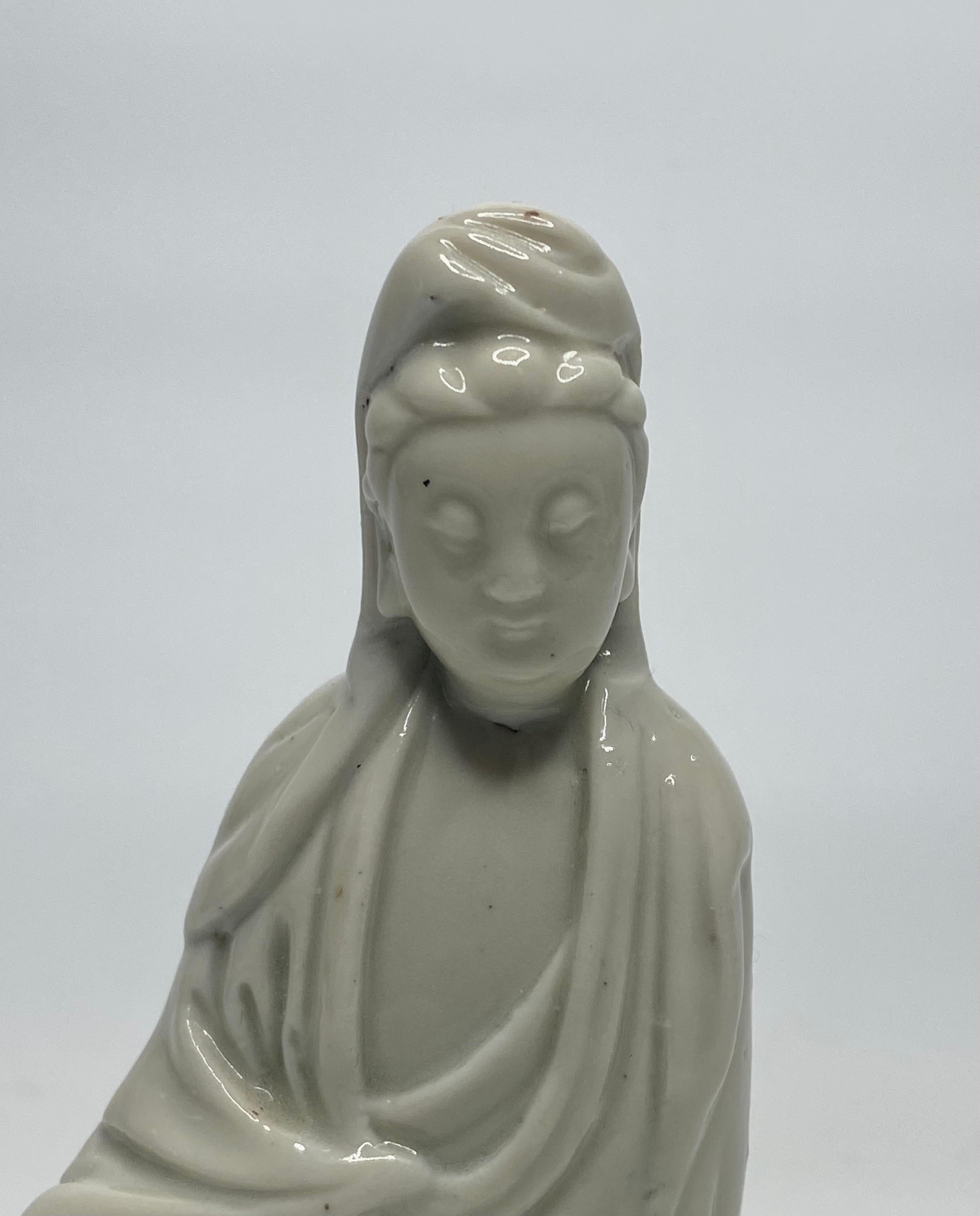 Chinese Blanc De Chine Guanyin, Dehua, 17th C. Kangxi Period In Excellent Condition In Gargrave, North Yorkshire