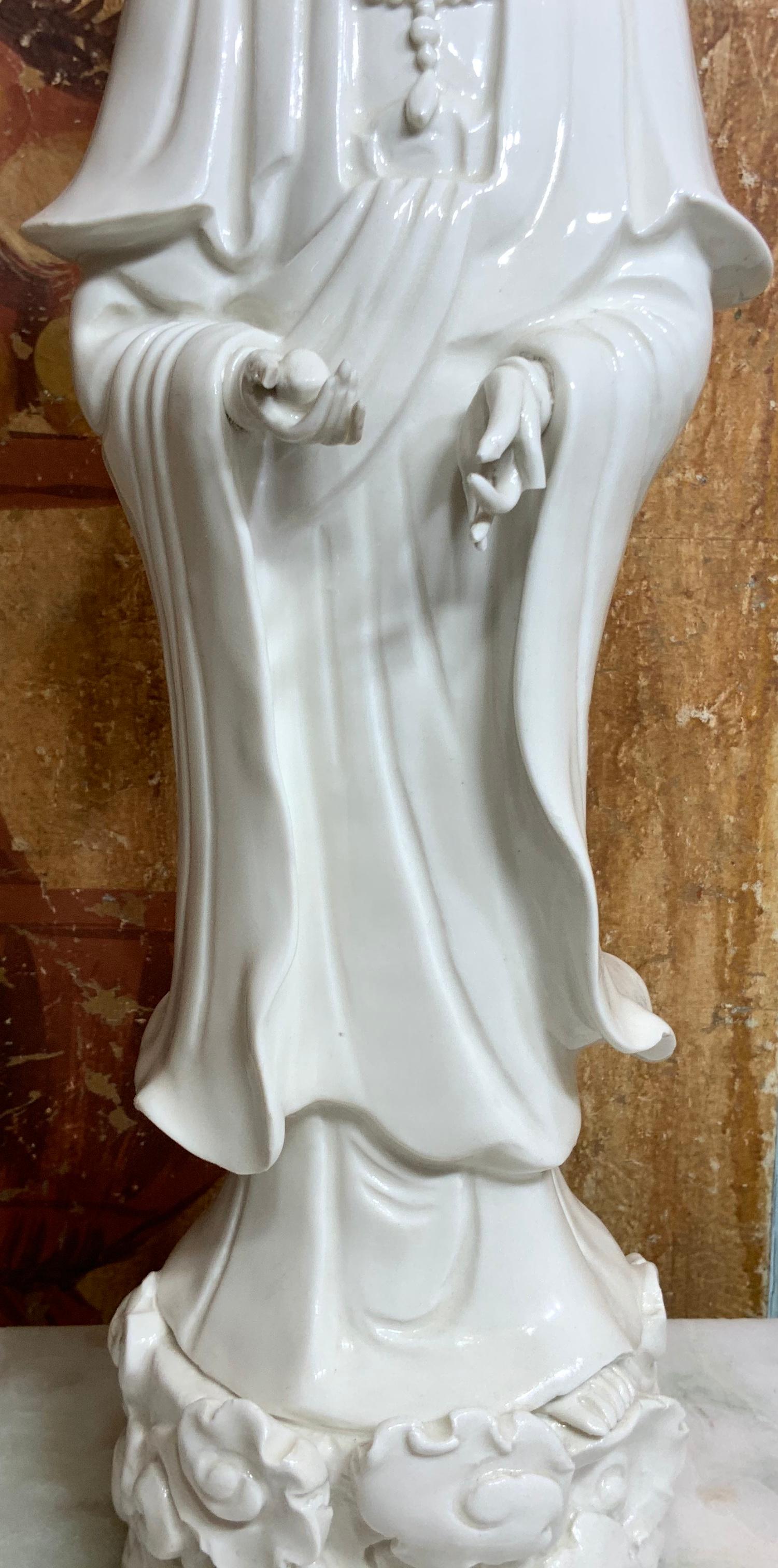 Porcellana cinese Blanc de Chine Quan Yin in vendita 1