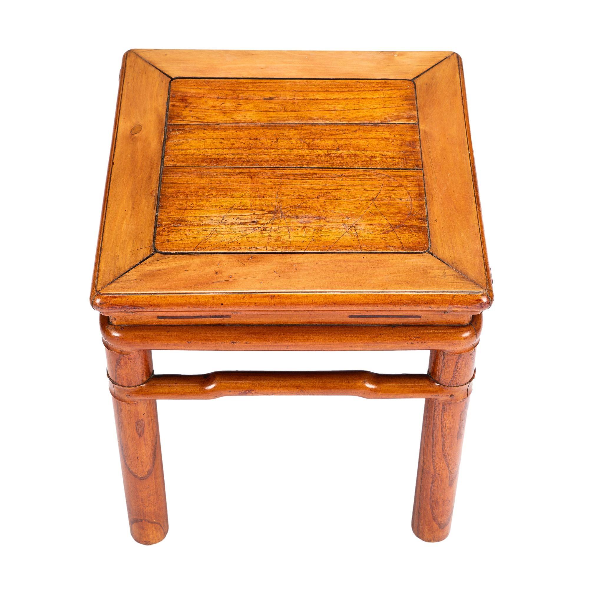 Chinese blond hardwood stool in the Ming taste, 1800-25 For Sale 3