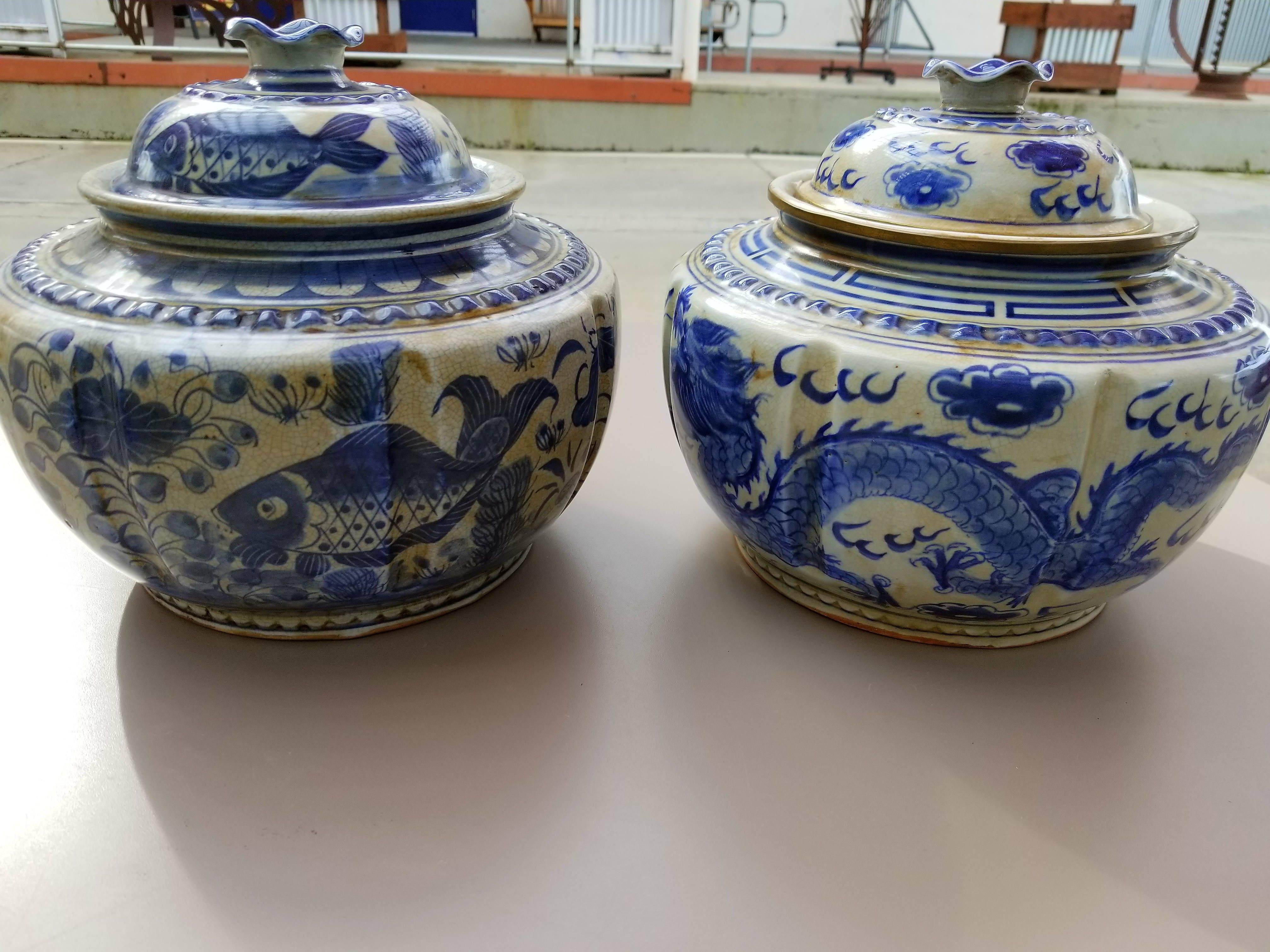 Hand-Painted 19th Century Chinese Blue and White Ginger Jars For Sale