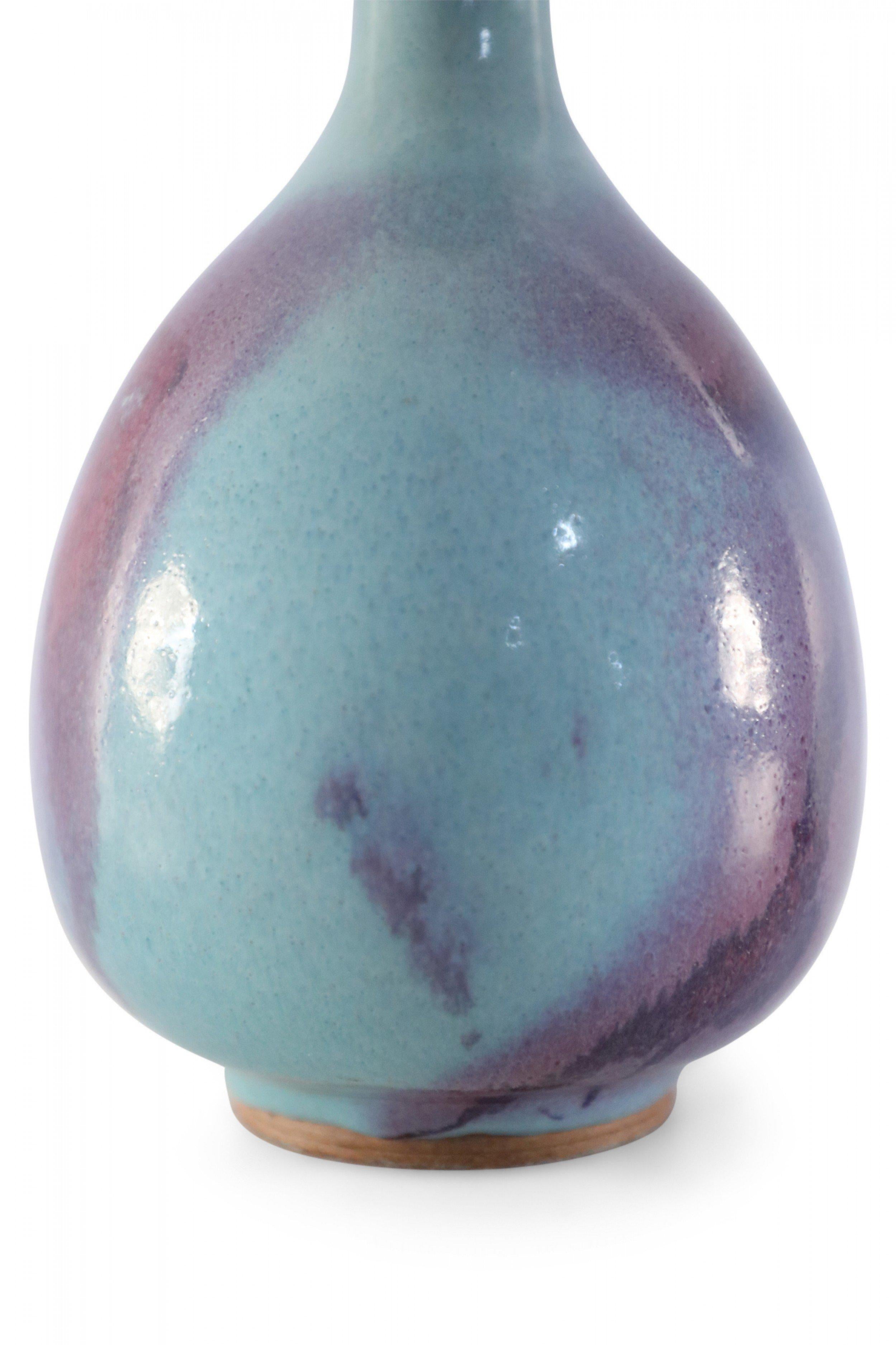 Porcellana Vaso di porcellana cinese con smaltatura blu e viola in vendita