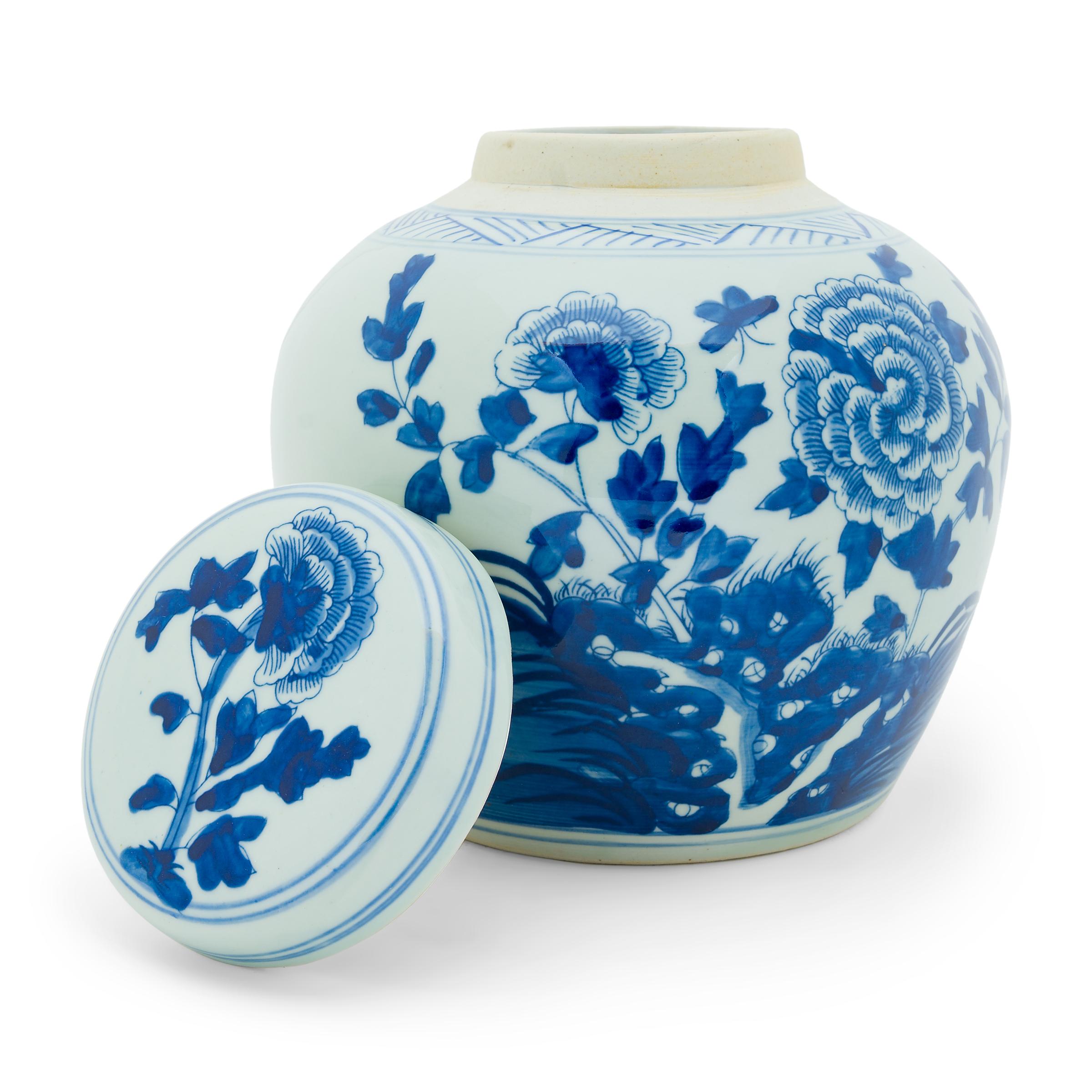 Glazed Chinese Blue and White Apothecary Jar