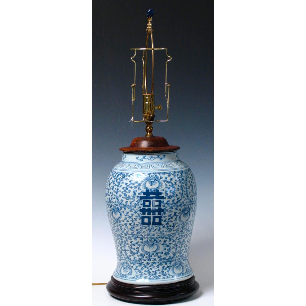 19th Century Chinese Blue and White Baluster Vase Table Lamp  For Sale