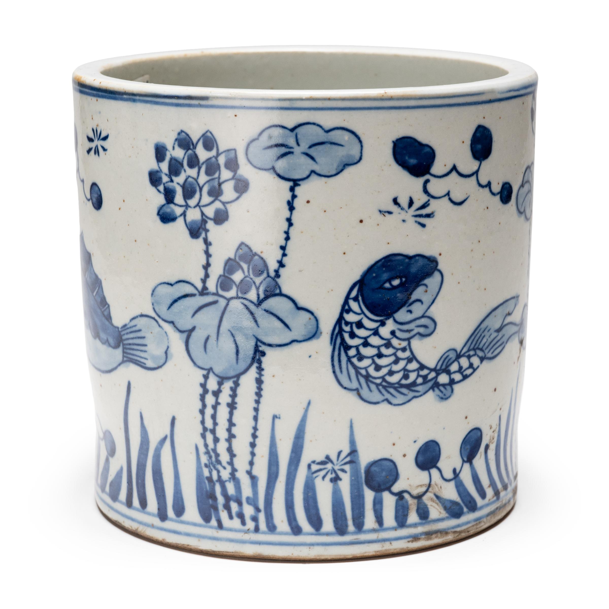 Chinese Export Blue and White Brush Pot with Fish & Flora For Sale