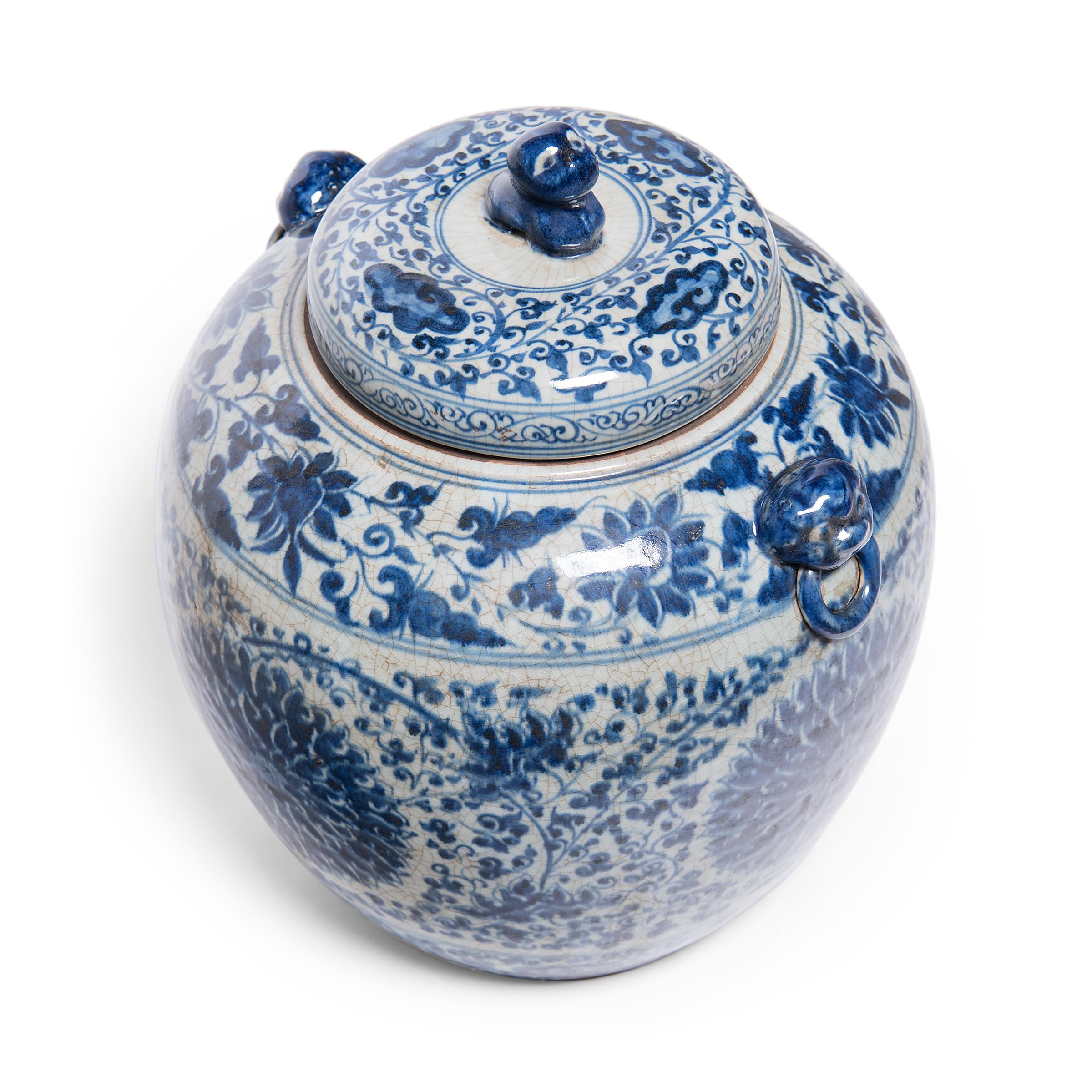 Porcelain Chinese Blue and White Chrysanthemum Ginger Jar