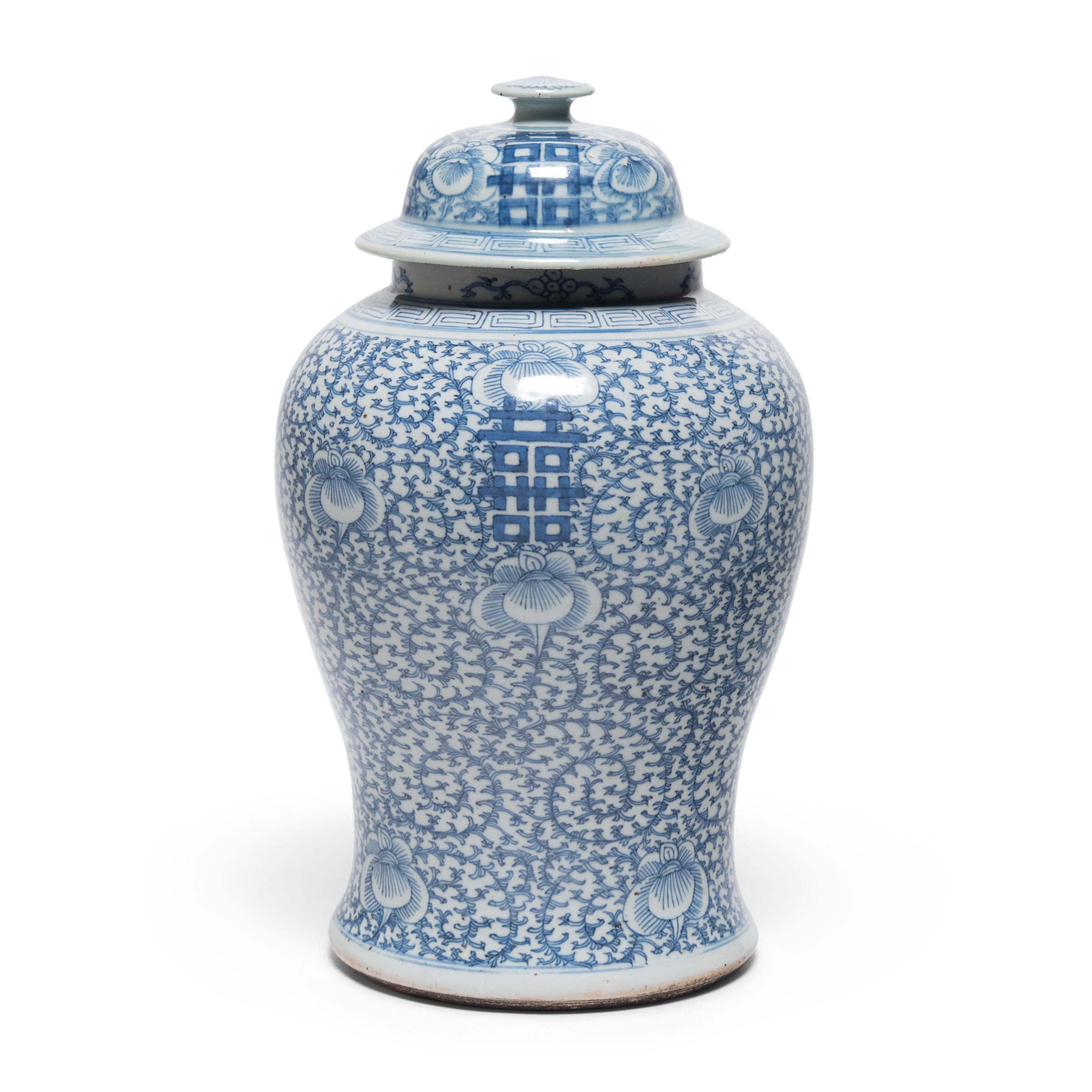 Chinese Export Chinese Blue and White Double Happiness Ginger Jar, circa 1850