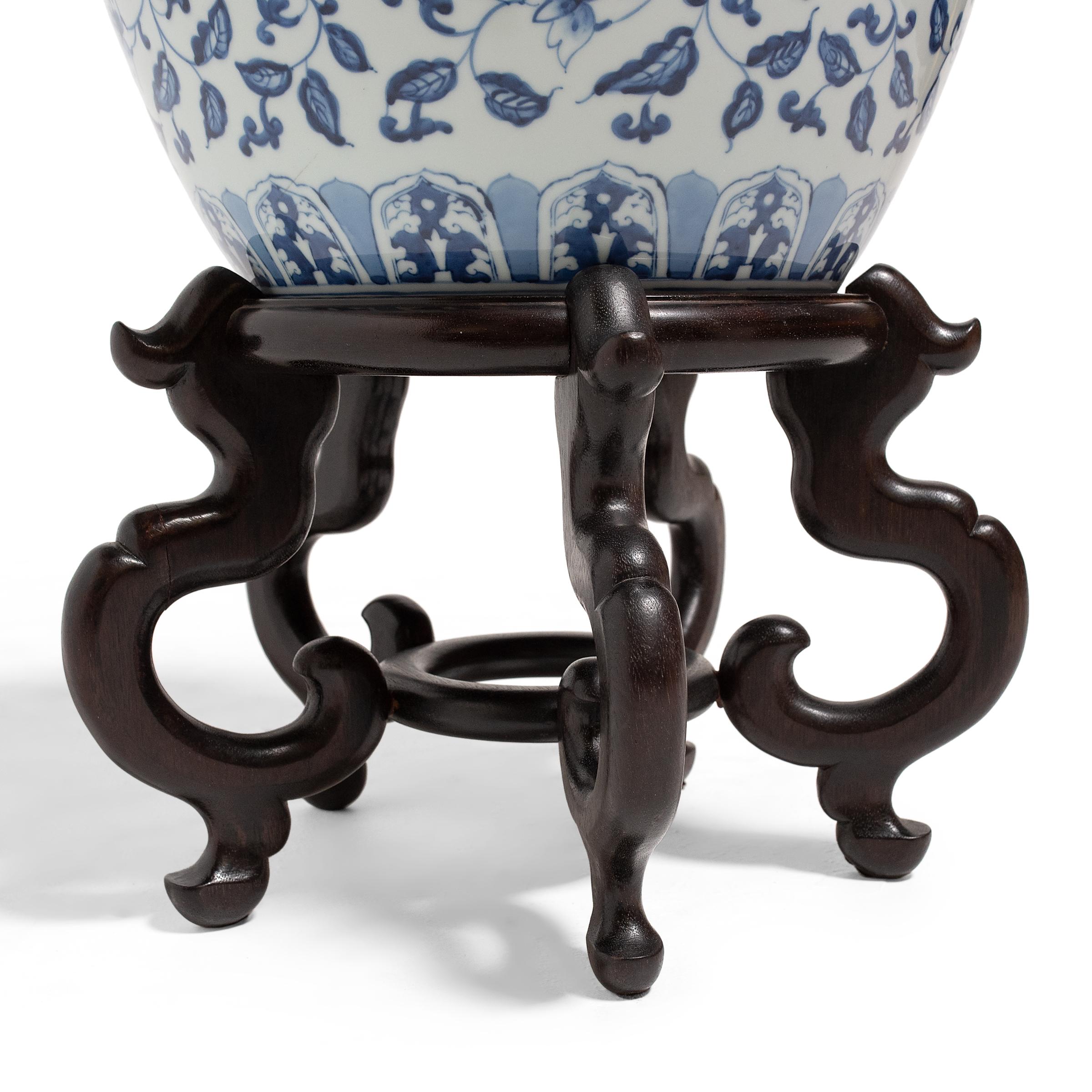Chinese Export Chinese Blue and White Floral Fish Bowl on Stand