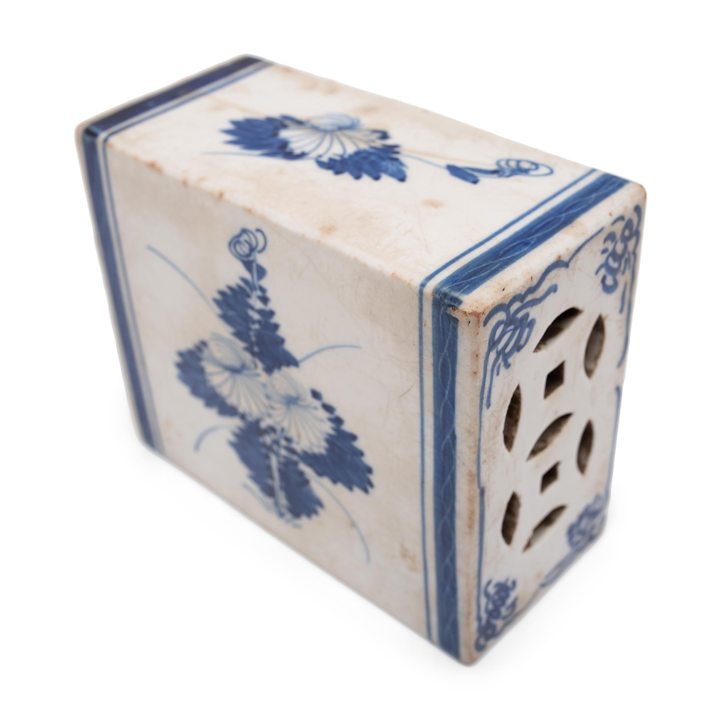 Chinese Export Chinese Blue and White Floral Headrest