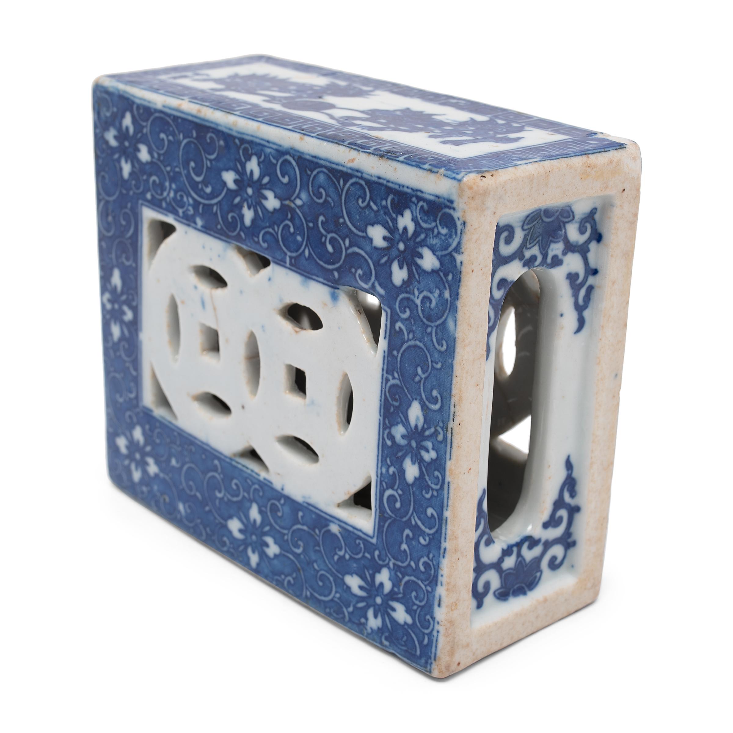 Chinese Export Chinese Blue and White Fu Lion Headrest For Sale