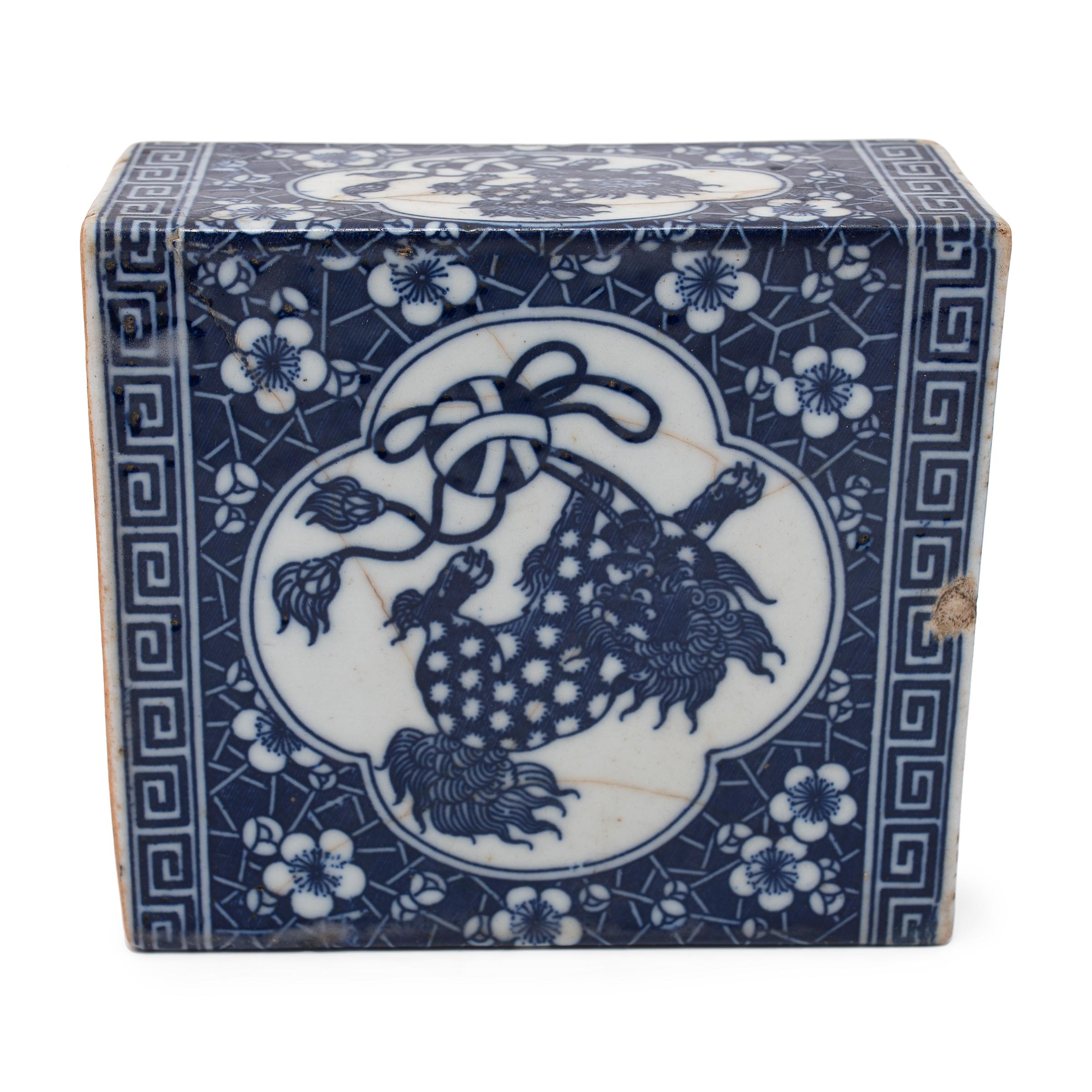 Glazed Chinese Blue and White Fu Lion Headrest For Sale