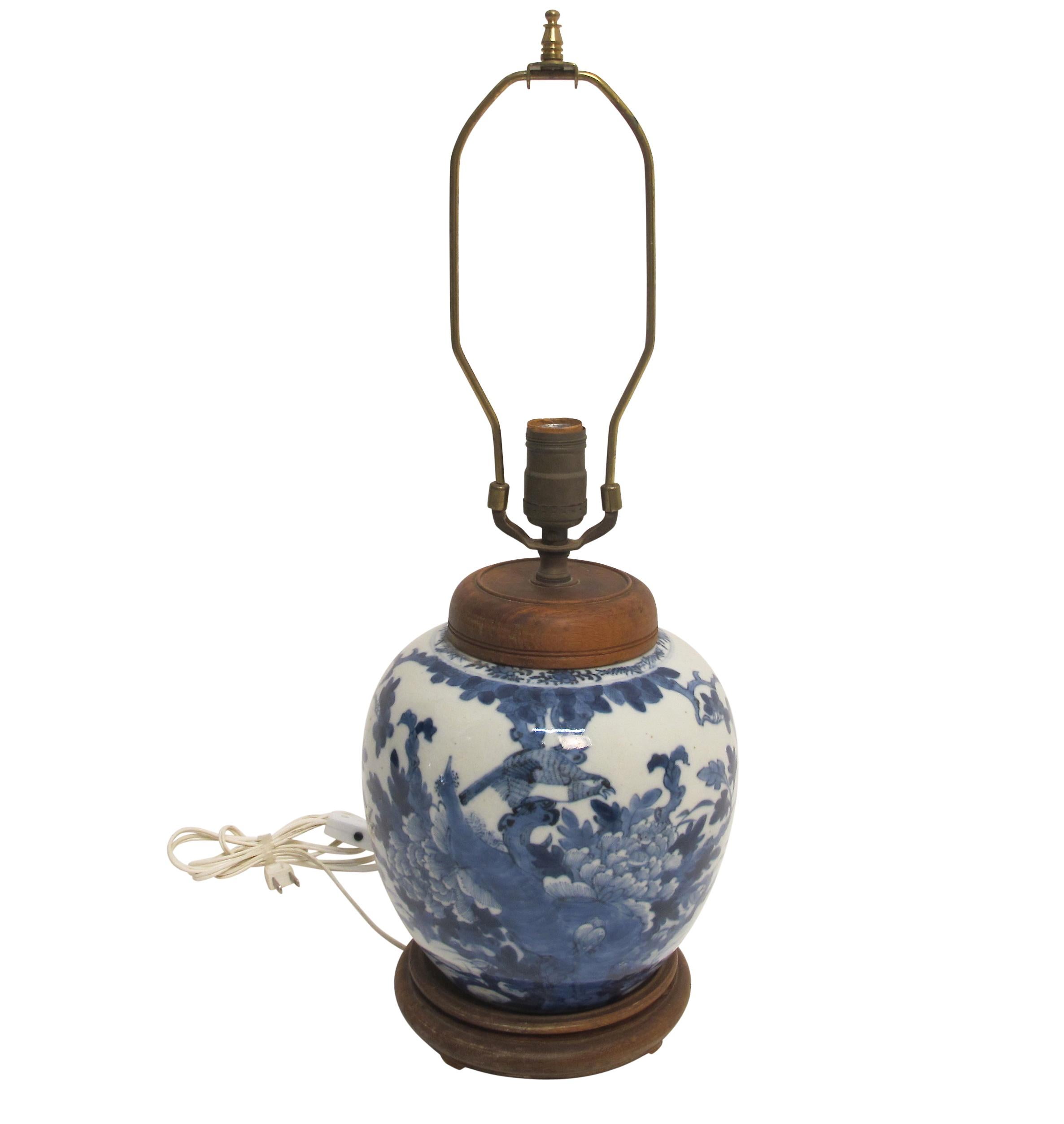 Chinese Blue and White Ginger Jar Lamp, 19th Century In Excellent Condition In San Francisco, CA
