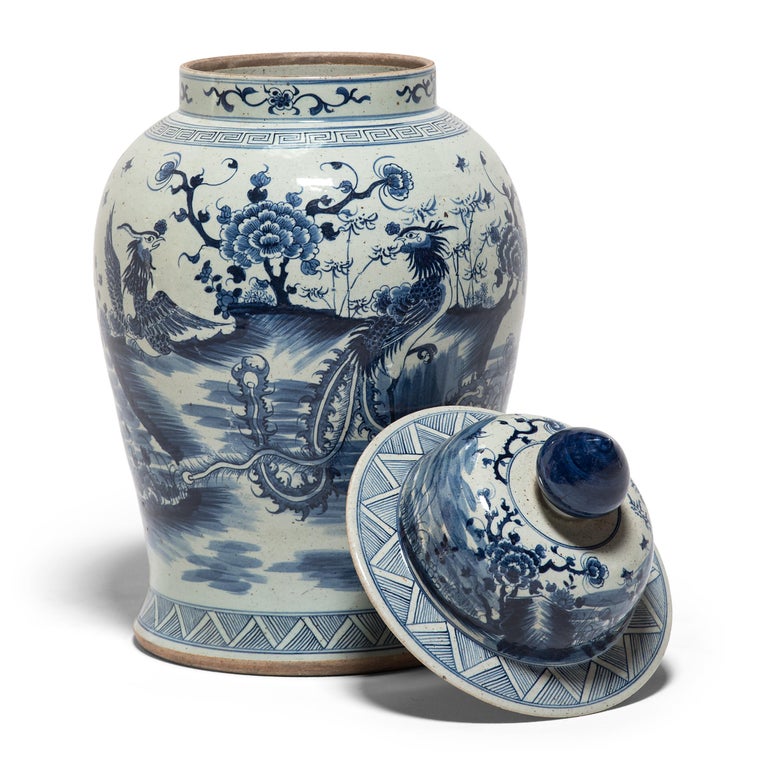 Chinese Blue and White Ginger Jar with Phoenix and Peonies In Good Condition For Sale In Chicago, IL