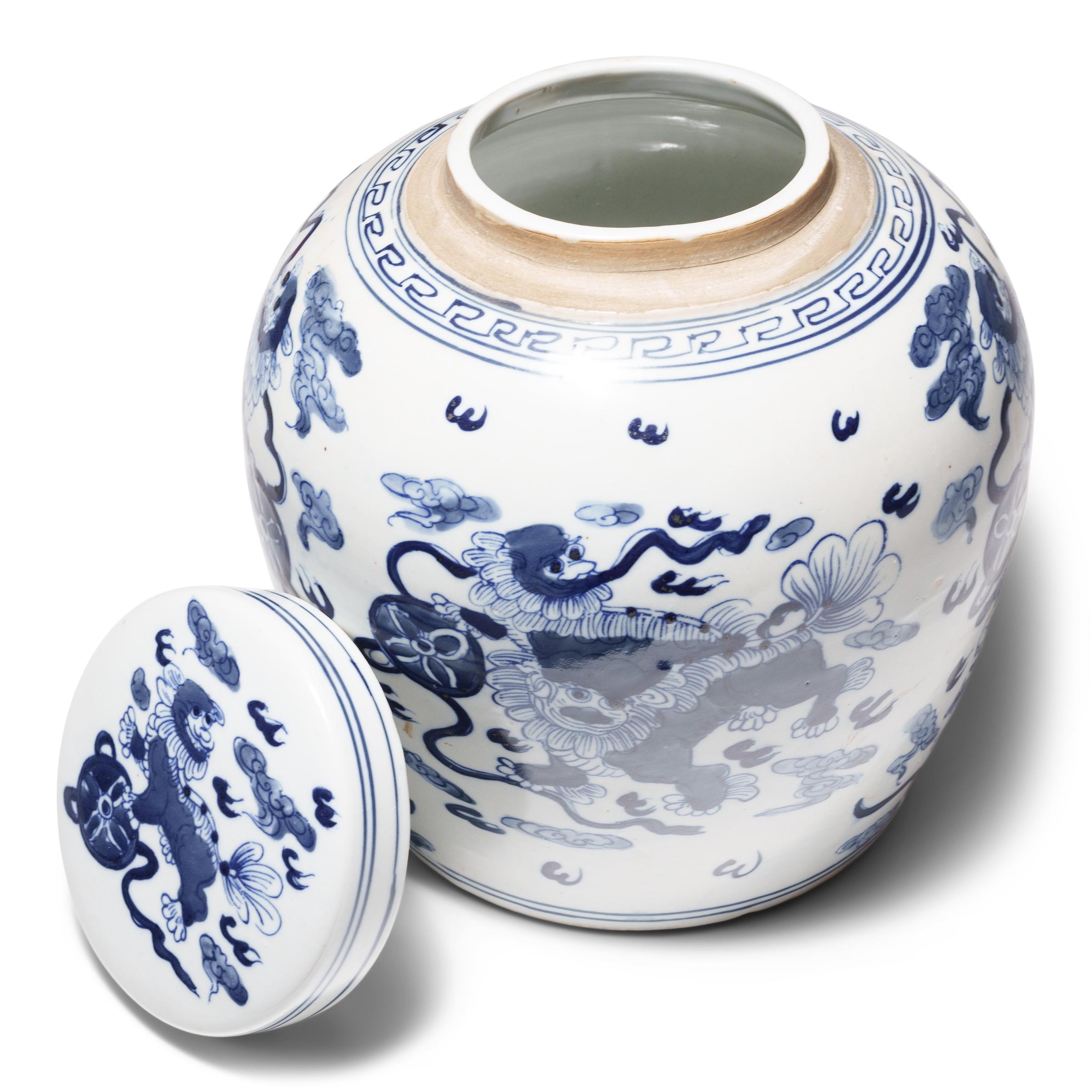 Chinese Export Chinese Blue and White Jar with Mythical Fu Lions For Sale