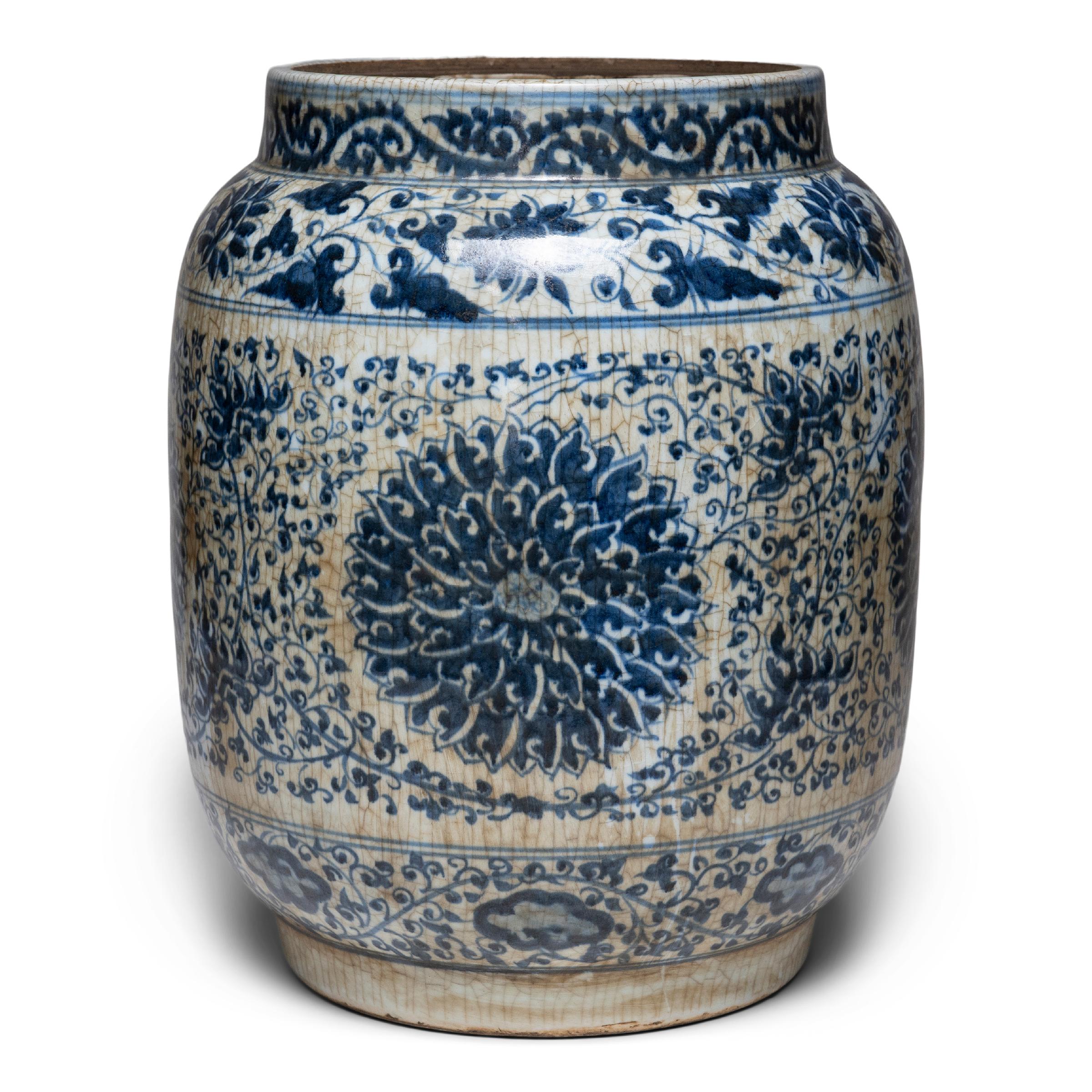 Glazed Chinese Blue and White Longevity Baluster Jar For Sale