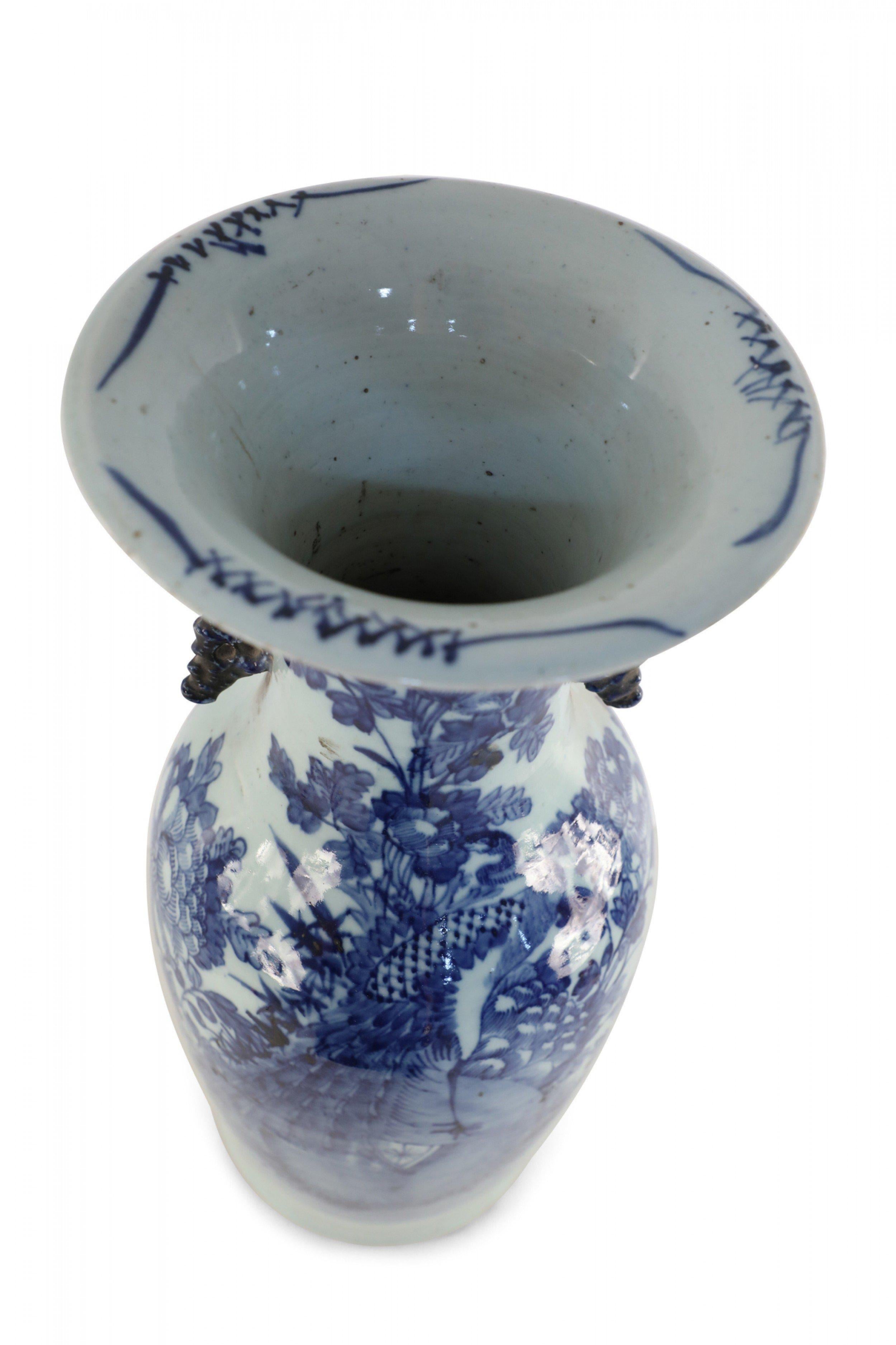 Chinese Blue and White Peacock Motif Porcelain Urn In Good Condition For Sale In New York, NY