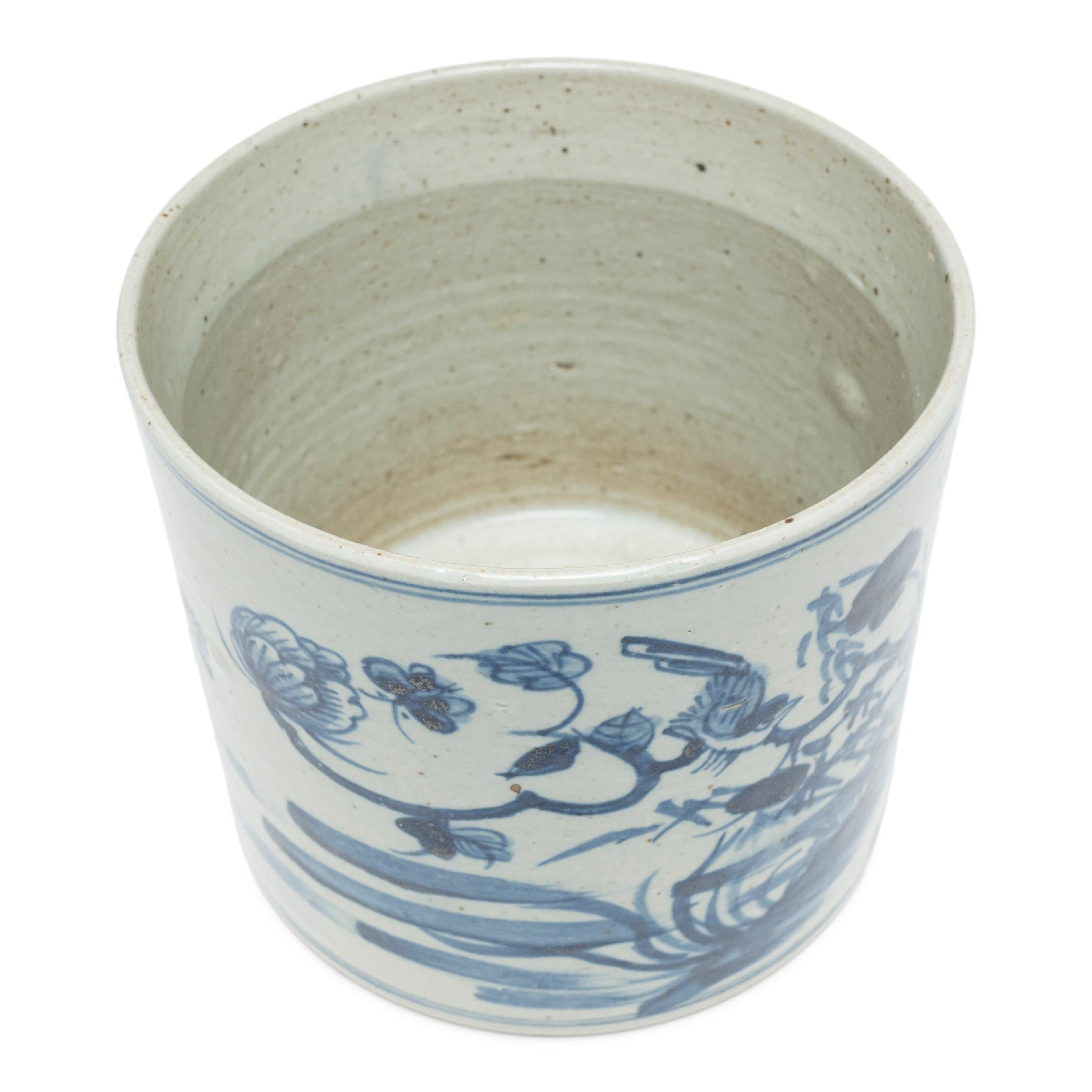 20th Century Chinese Blue and White Peony Brush Pot For Sale