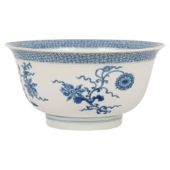 Cuenco chino de porcelana azul y blanca con la marca Chenghua