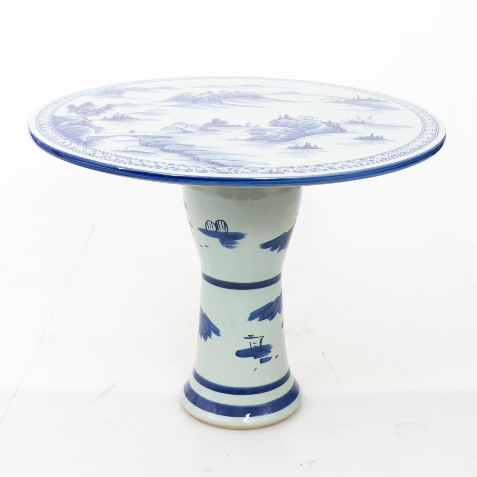 Chinese Blue and White Porcelain Garden Table with Flour Stools 2