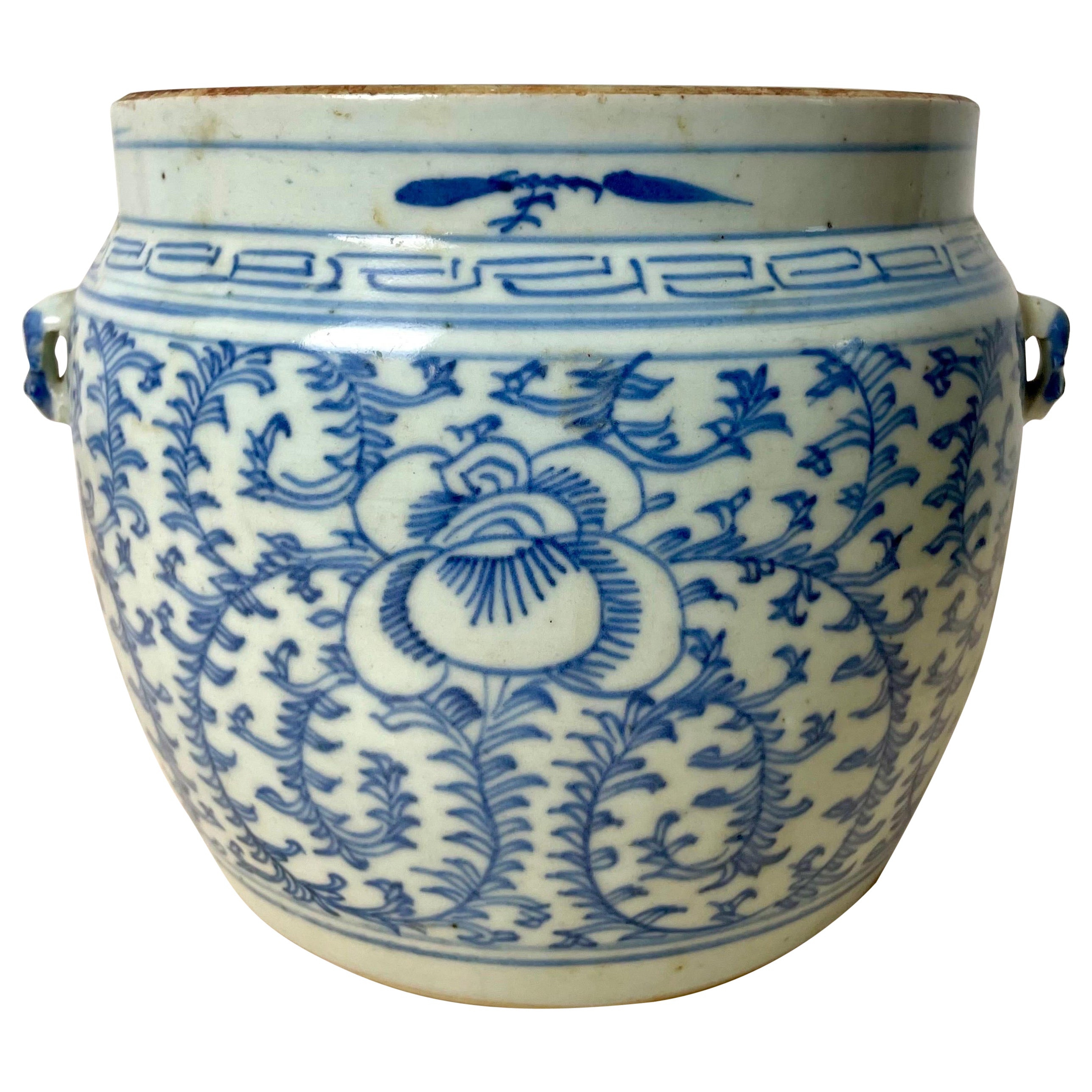 Pot à gingembre chinois en porcelaine bleu et blanc - Période Kangxi - 17e-18e siècle en vente