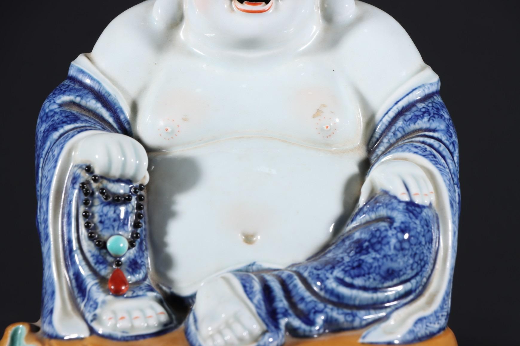 Vintage Chinese Blue and White Porcelain Laughing Buddha Statue For Sale 4