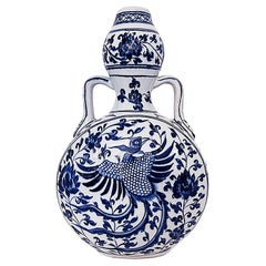 Chinese Blue and White Porcelain Phoenix Bird Vase with Handles