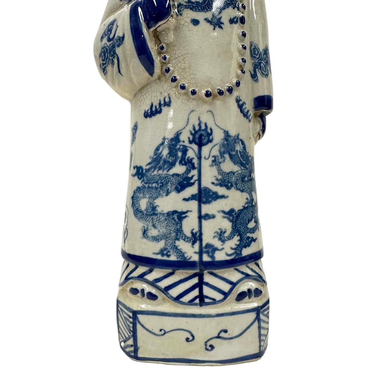 Chinese Blue and White Porcelain Qing Emperor King Figures set For Sale 4