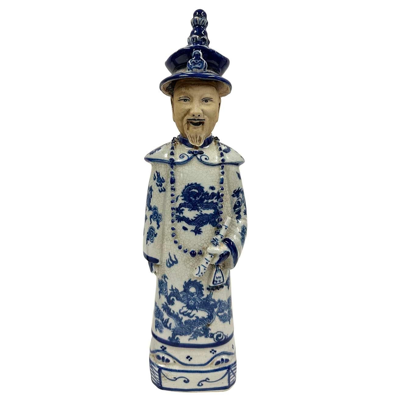 This magnificent Chinese Blue and White Qing Emperor King figures set were hand made with famous Blue and White porcelain. Each statue has beautiful detailed carving works and shows the King in his emperor dressing. All hand made and hand painted