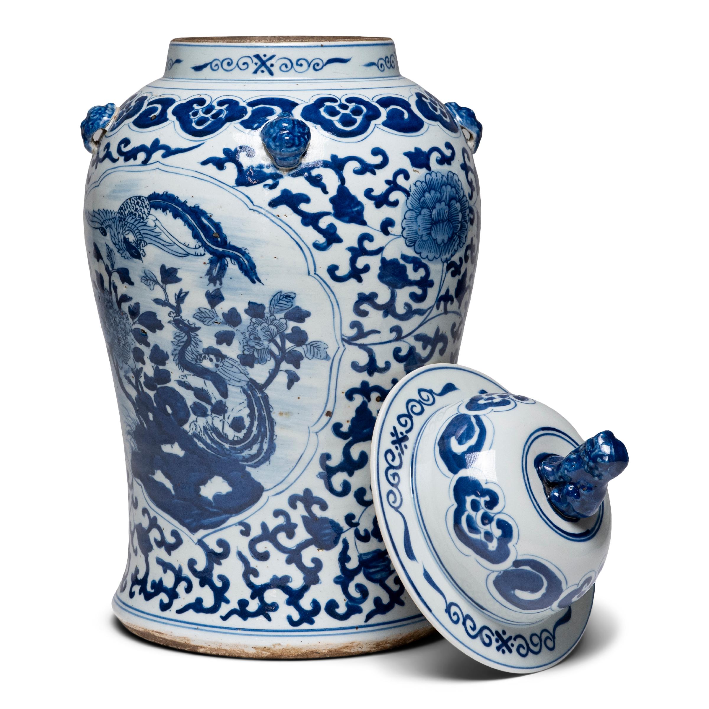 Chinese Blue and White Scholars' Garden Baluster Jar In Good Condition For Sale In Chicago, IL