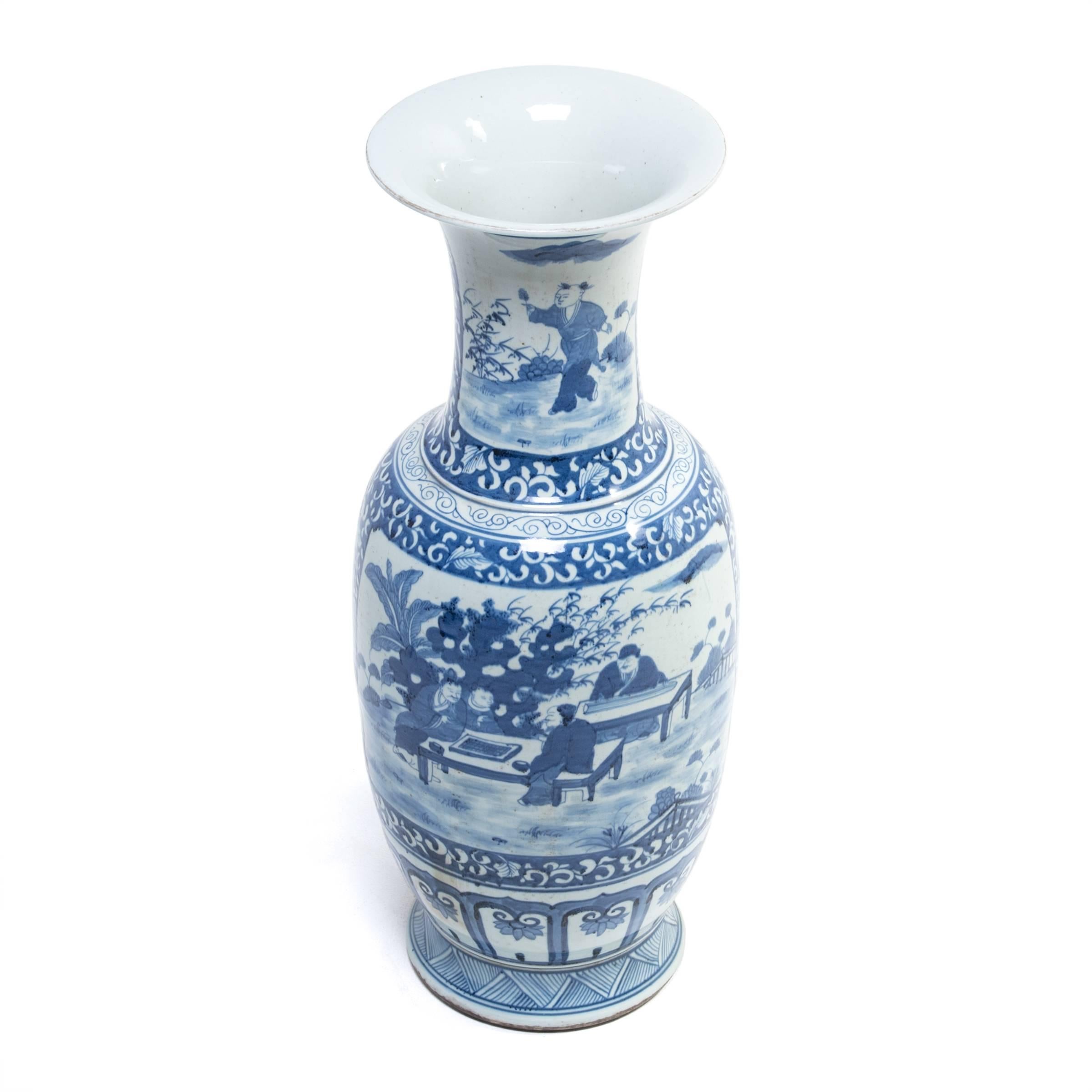 Blue and White Chinese Floor Vase with Scholars' Garden In Good Condition For Sale In Chicago, IL