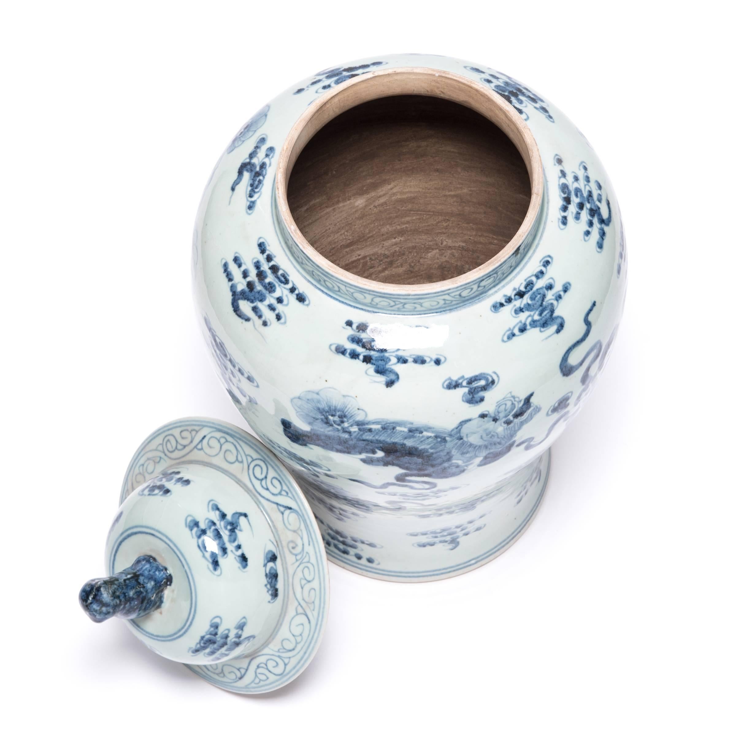 Glazed Chinese Blue and White Shizi Jar For Sale