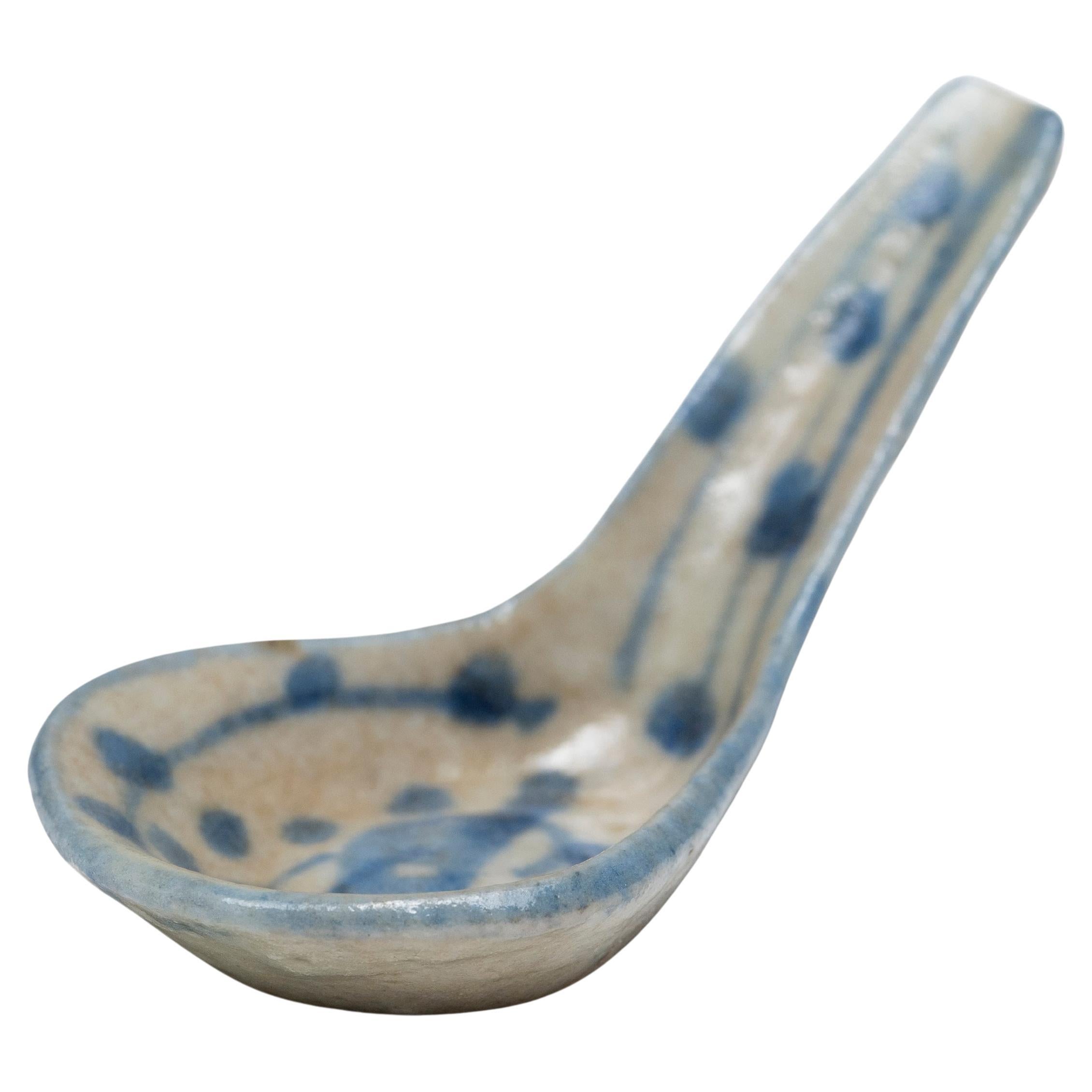 Chinese Blue and White Spoon, c. 1850 For Sale