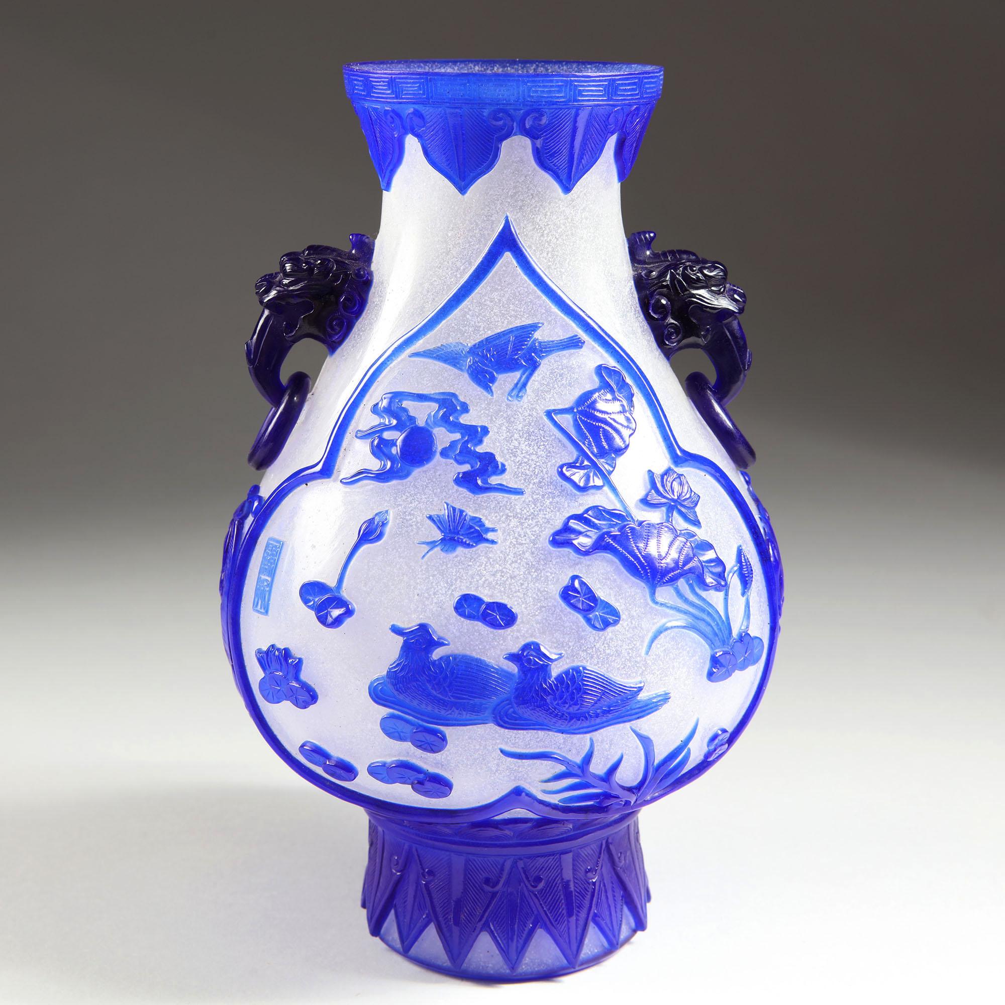 Chinese Blue Overlay Peking Glass Vase 4