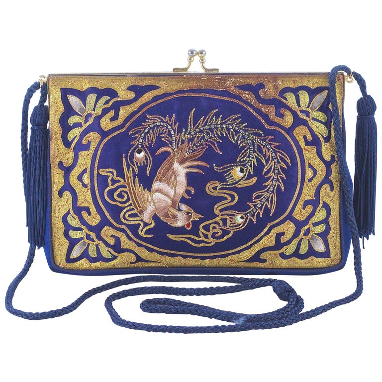 La Regale Ltd Gold Mesh Shoulder Bag with Snake Chain Strap made in Hong  Kong For Sale at 1stDibs