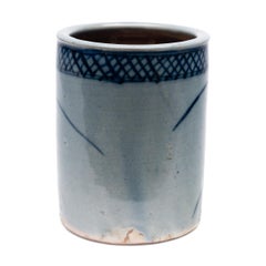 Chinese Blue & White Chrysanthemum Brush Pot, Early 19th Century